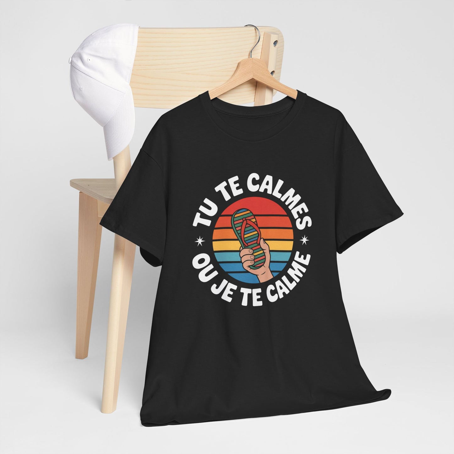 Tee Shirt Tu te calmes ou je te calme – T-Shirt Unisexe Humour Claquette Rétro Soleil Vintage Noir S-3XL