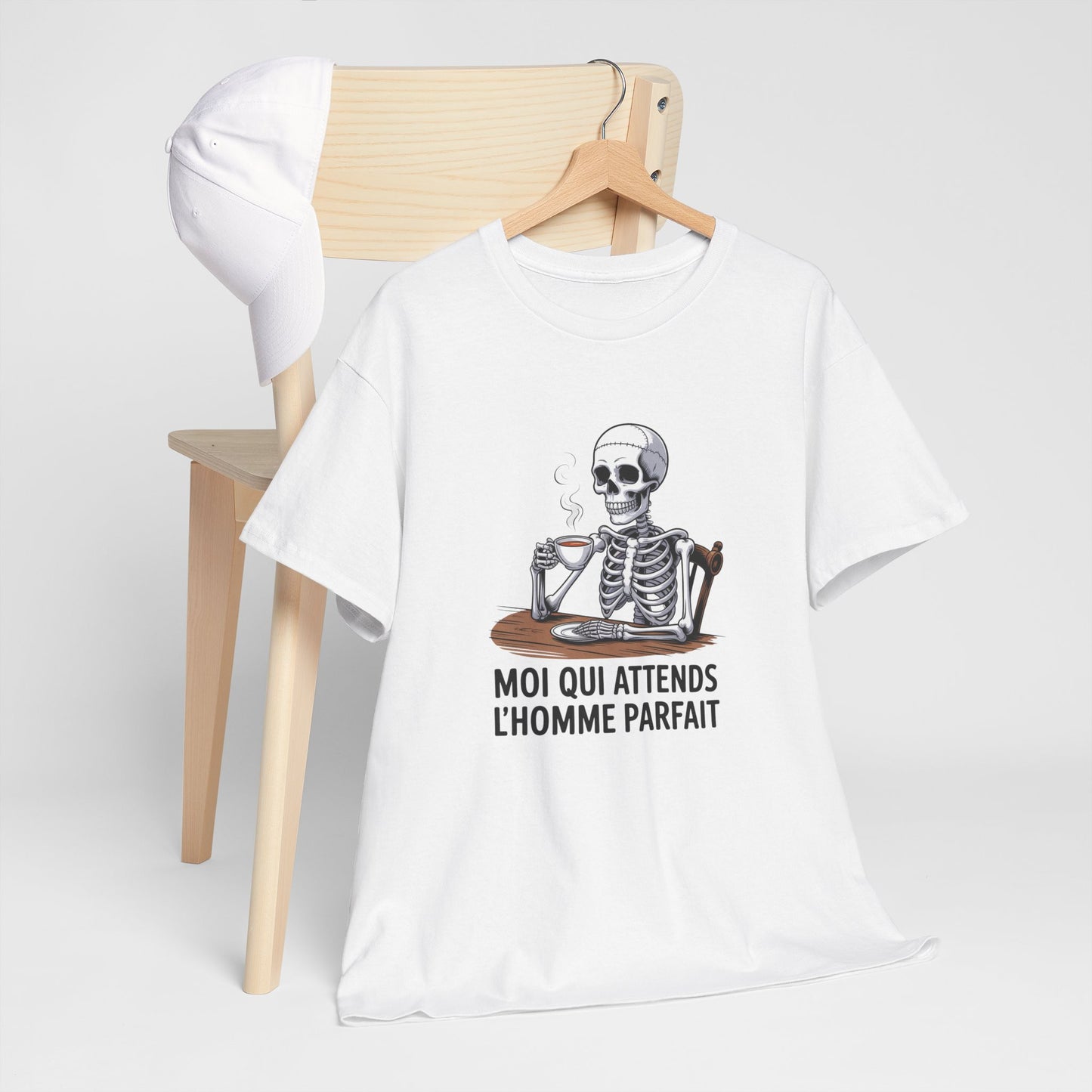 T-shirt Drôle Femme “Moi qui Attends l’Homme Parfait” – Tee Shirt Humour Sarcastique Blanc Gris Sport