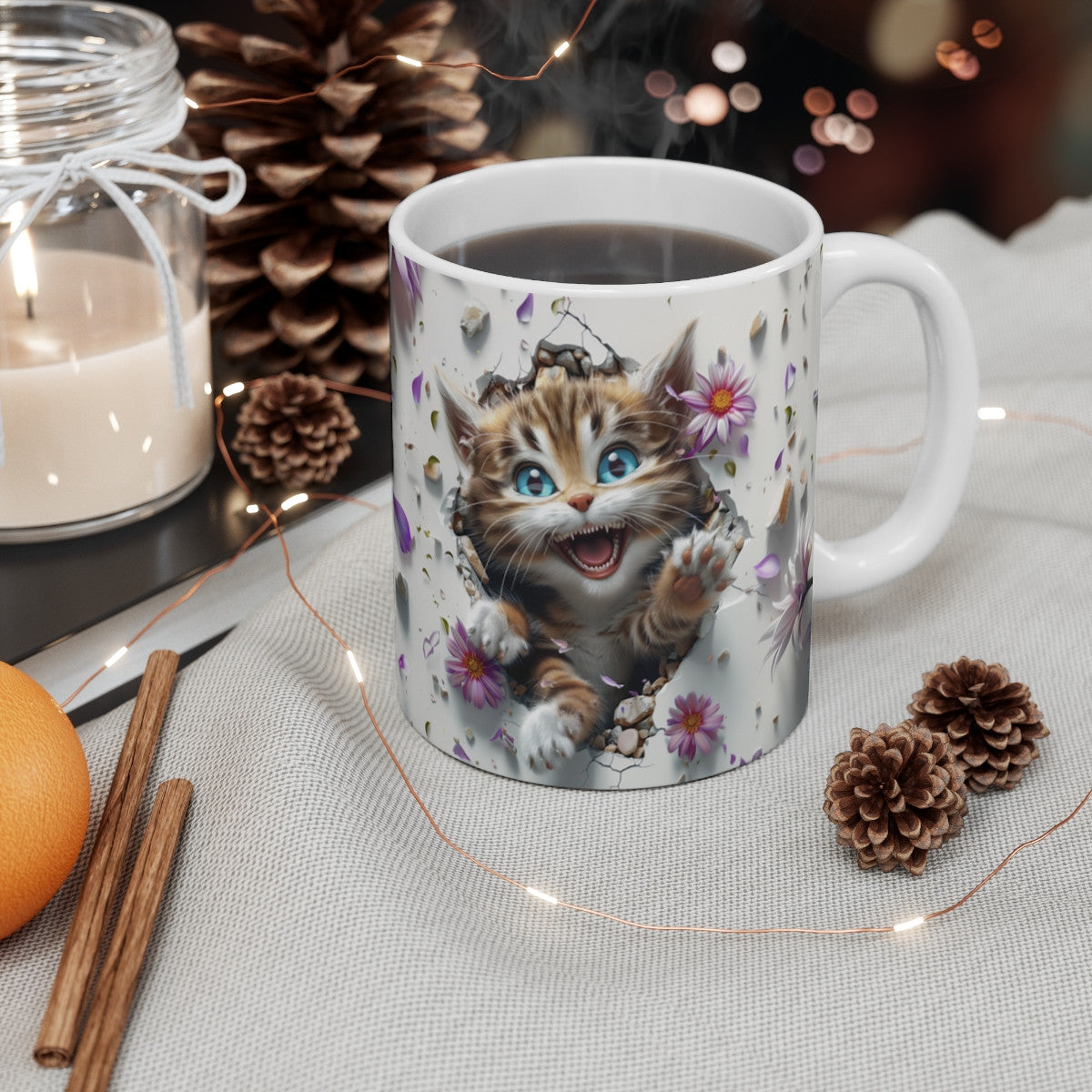 Mug Chat Tigré 3D – Tasse Céramique 325ml – Design Chaton Joyeux aux Yeux Bleus et Fleurs Violettes