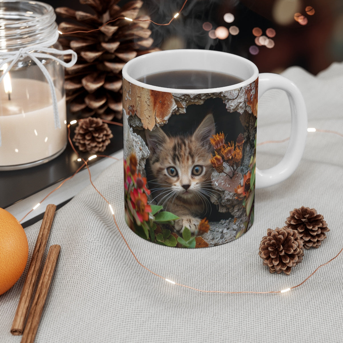 Mug Chatons Curieux – Tasse Céramique 325ml – Deux Petits Chats dans un Mur Fleuri – Cadeau
