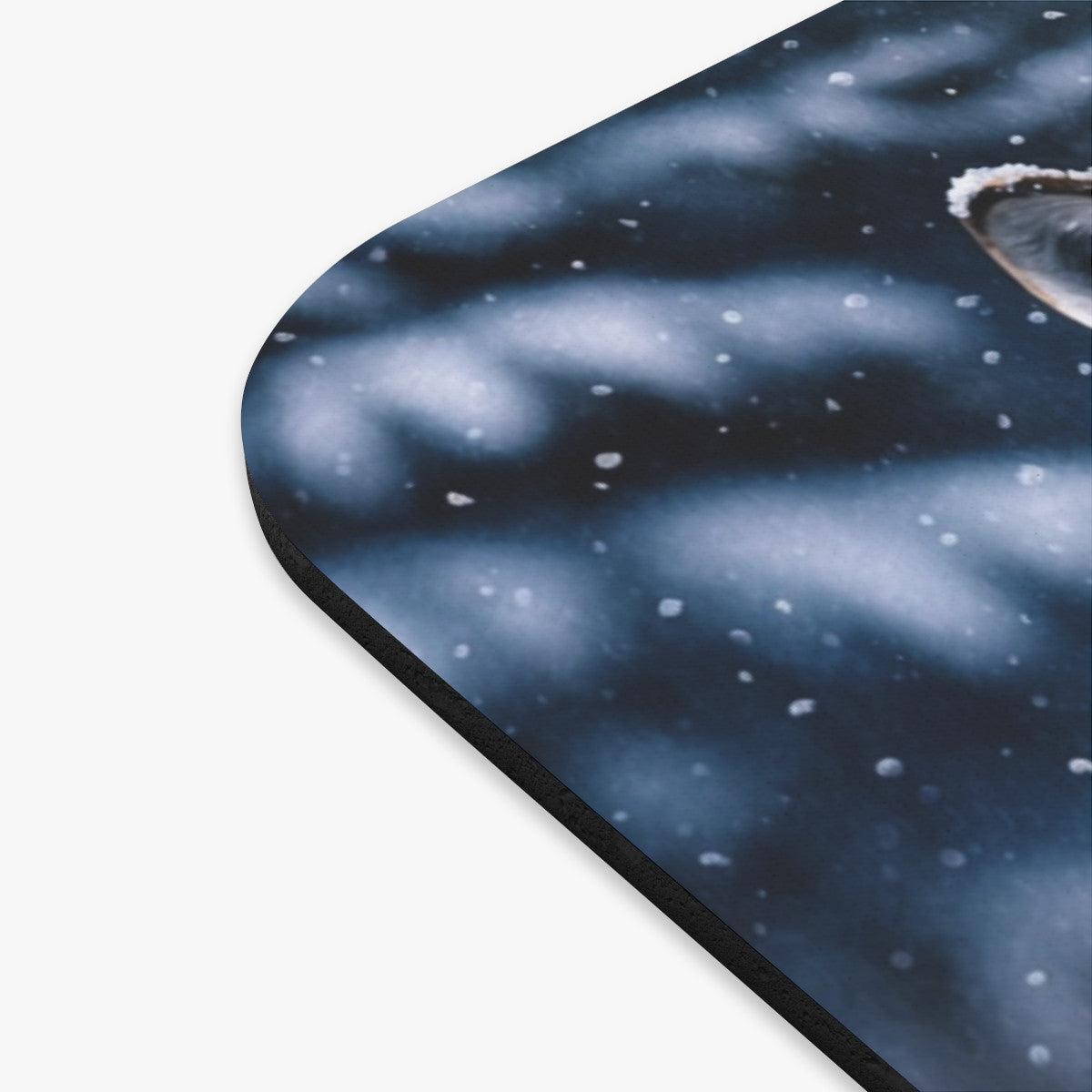 Tapis de souris 22x18 cm – Loups dans la Neige – Aquarelle Hivernale – Duo Sauvage – Forêt Enneigée – Base Antidérapante