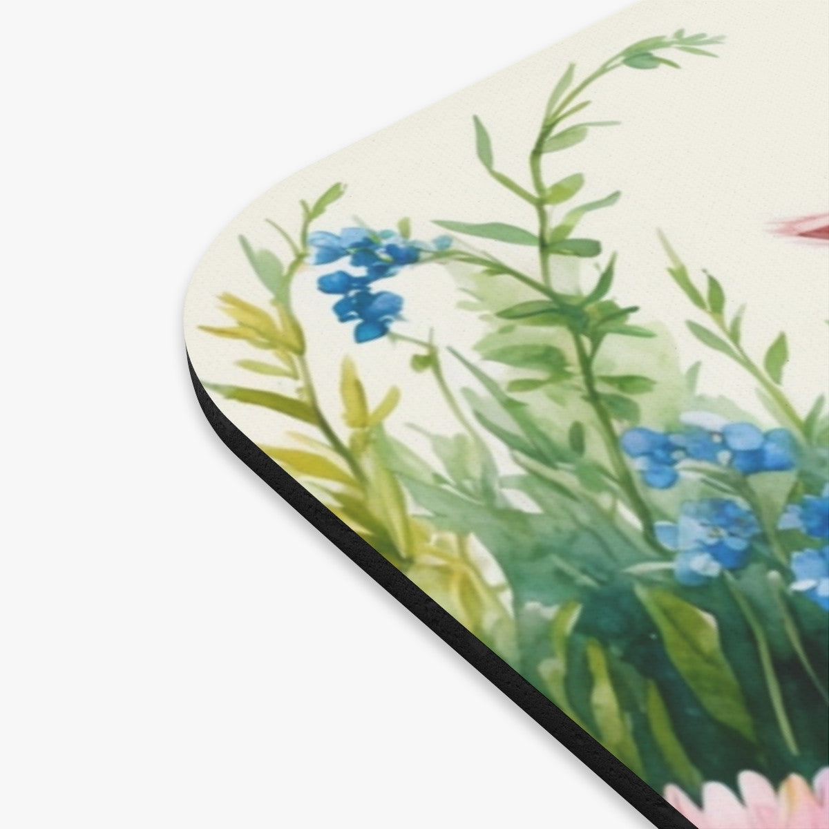 Tapis de souris 22x18 cm – Petit Cochon Mignon au Sourire Champêtre – Illustration Aquarelle Colorée avec Fleurs