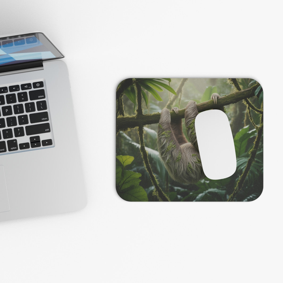 Tapis de souris 22x18 cm – Paresseux dans la Jungle – Détente Tropicale & Nature Luxuriante