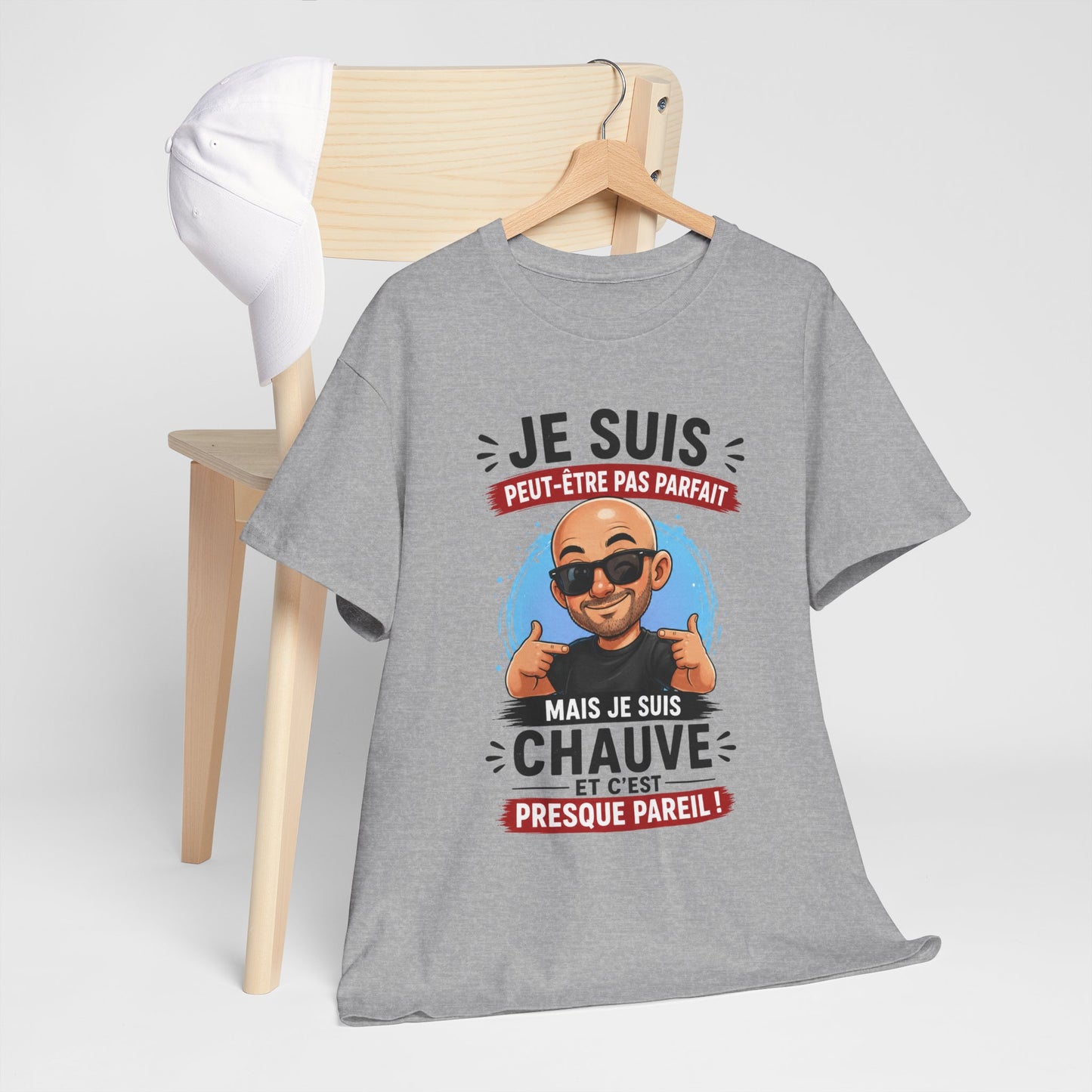 Tee-Shirt Je Suis Peut-Être Pas Parfait Mais Je Suis Chauve Et C’est Presque Pareil – Cadeau Humour Homme Chauve Crâne Rasé Adulte