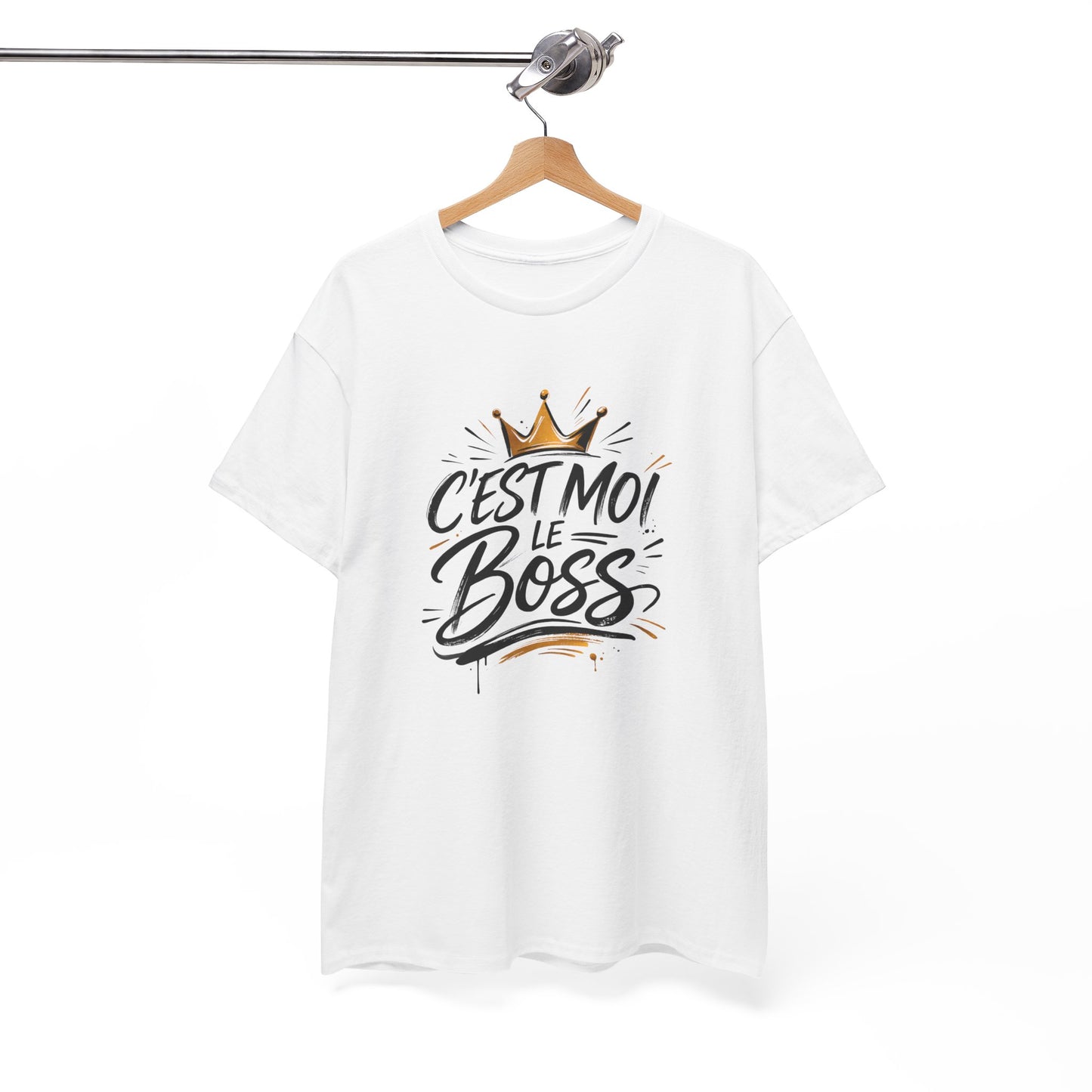 T-Shirt "C’est Moi le Boss" – Design Couronne Dorée – Tee-Shirt Humoristique Confiance et Leadership