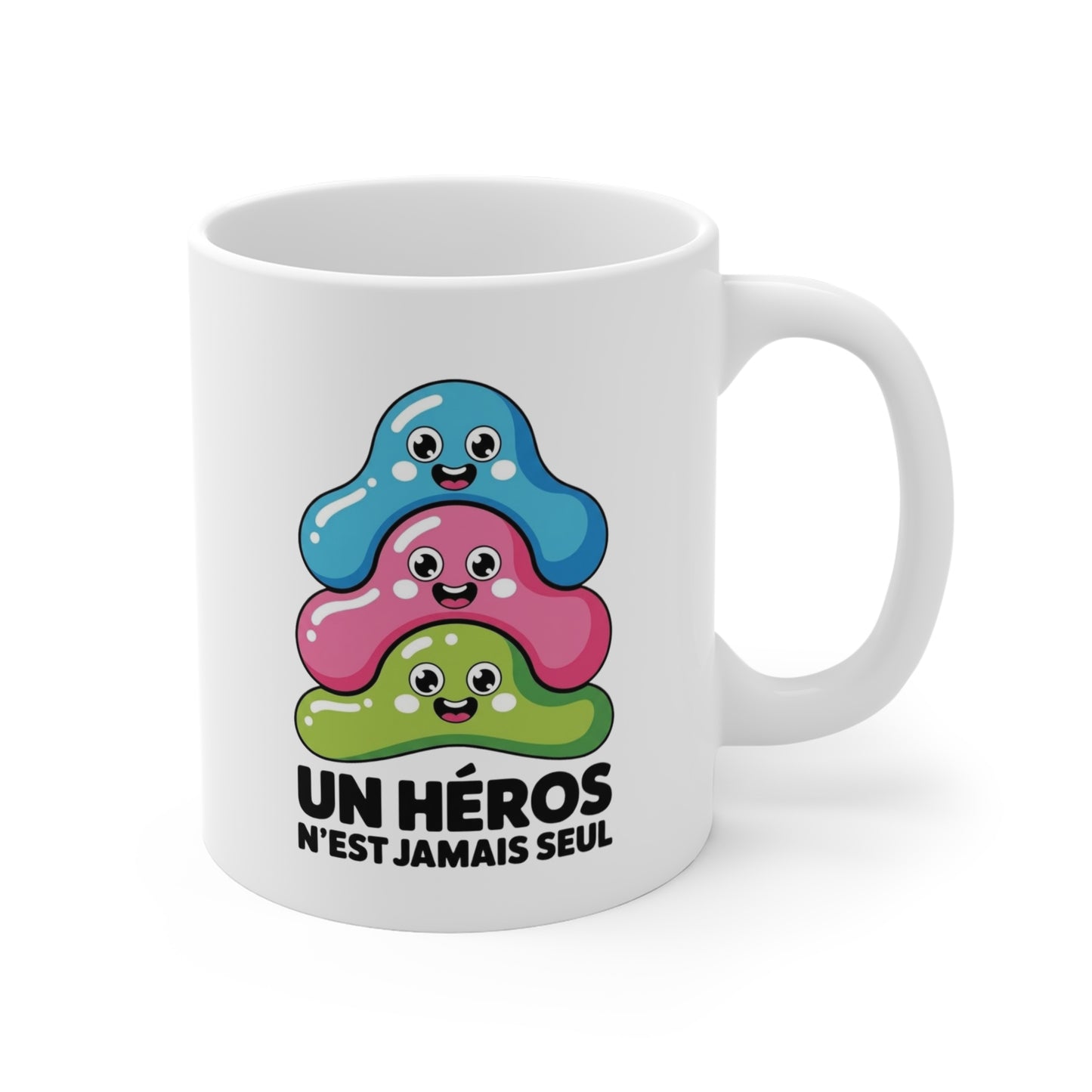 Tasse Humoristique “Un Héros n’est jamais seul” – Mug Mignon Personnages Colorés – Cadeau Fun et Positif 325ml