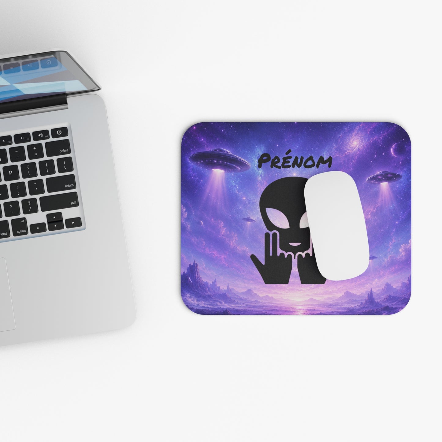 Tapis de Souris 22x18cm  Personnalisé Alien JuL  avec Prénom – Design Galaxie Espace OVNI – Cadeau Original Homme Femme Enfant Bureau Gaming