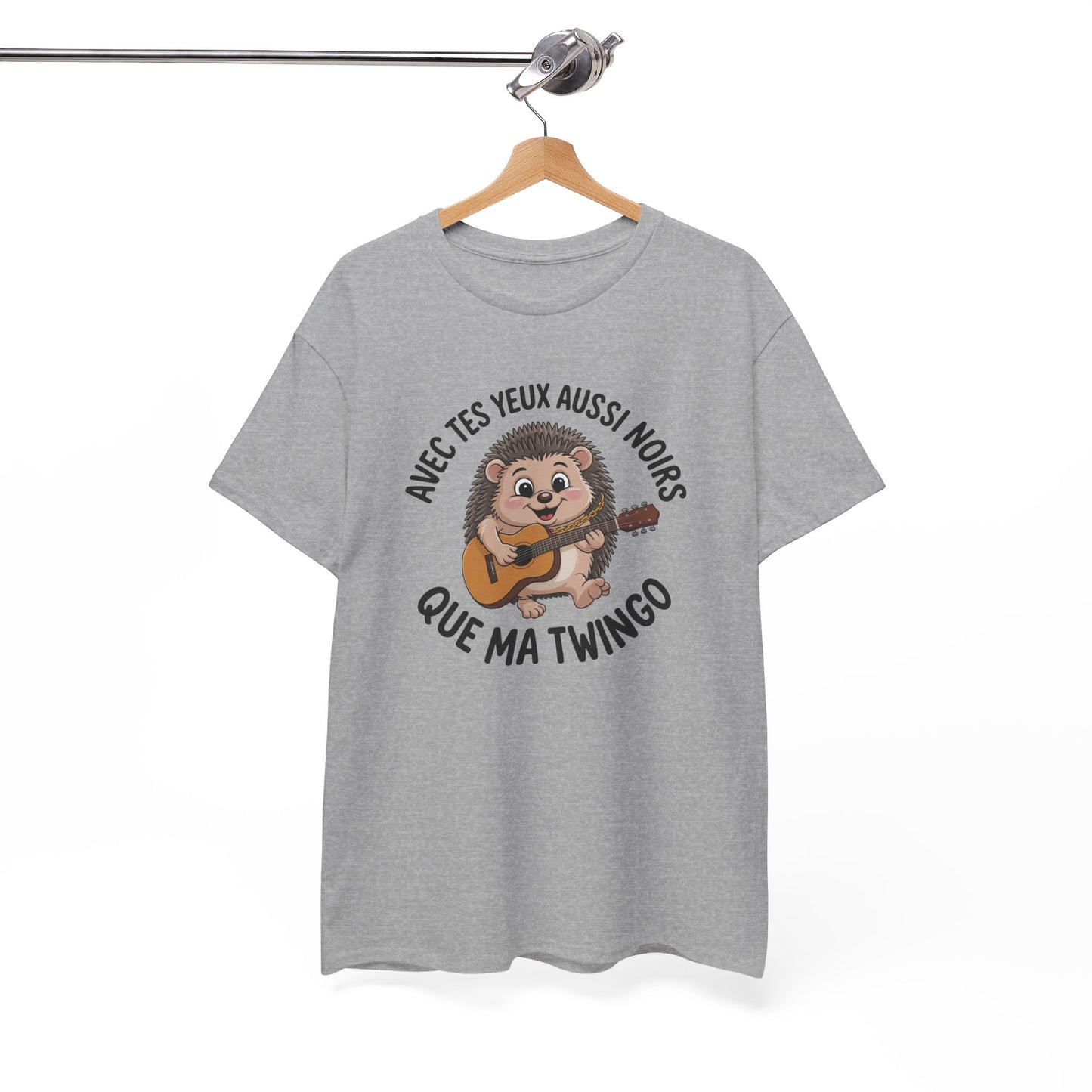 Tee Shirt Hérisson Musique Humour Avec tes yeux aussi noirs que ma Twingo – Hérisson Guitariste Drôle JuL