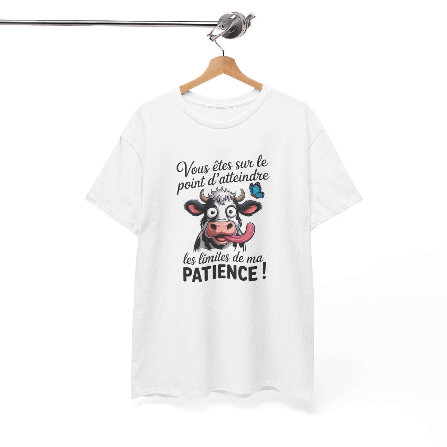 T-Shirt Humoristique Vache Patience – Tee Shirt Drôle Adulte Homme Femme – Cadeau Humour Animal – Noir Blanc Gris
