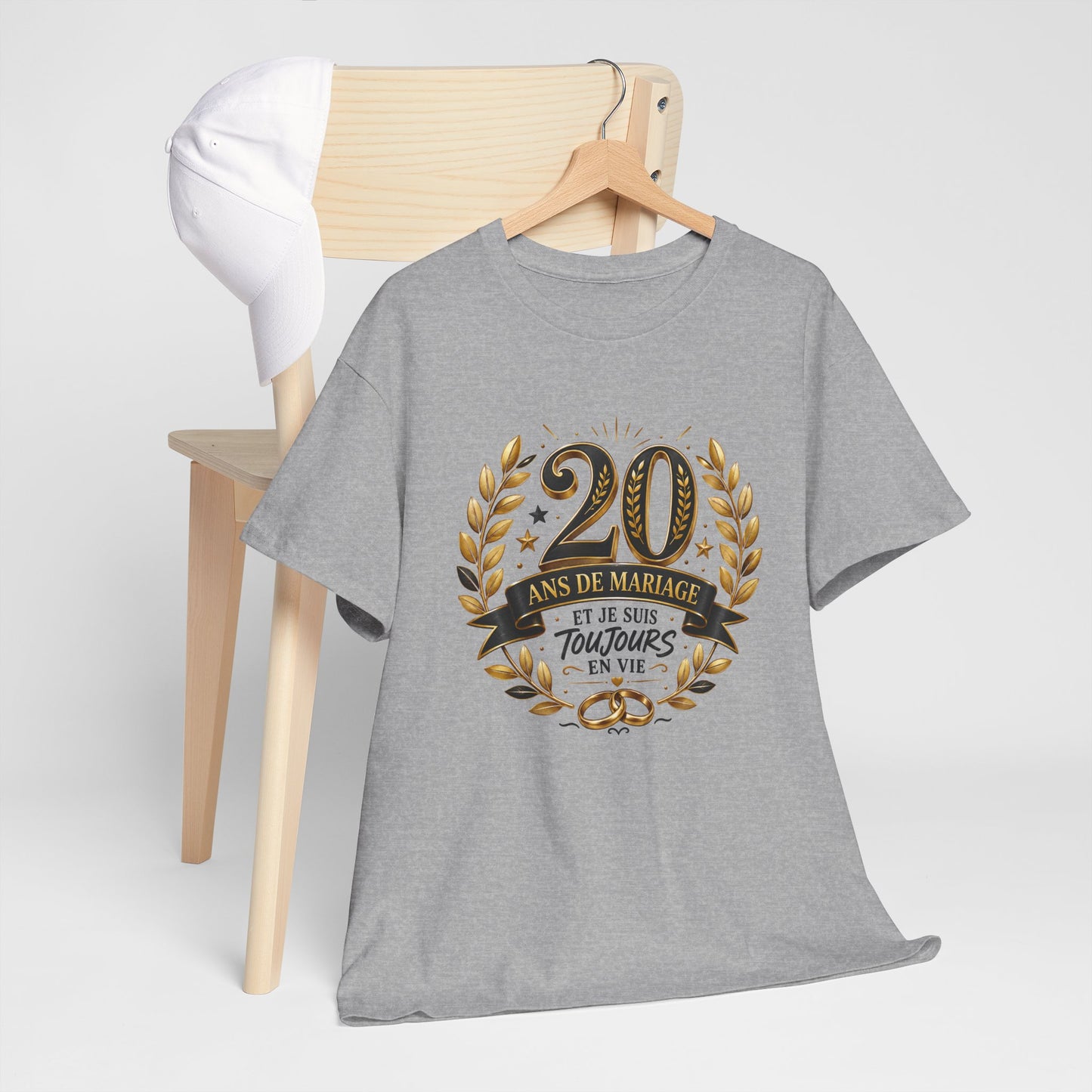 Tee Shirt 20 Ans de Mariage Homme Femme – Toujours en Vie – T-Shirt Humour Anniversaire de Mariage Couple Cadeau Original