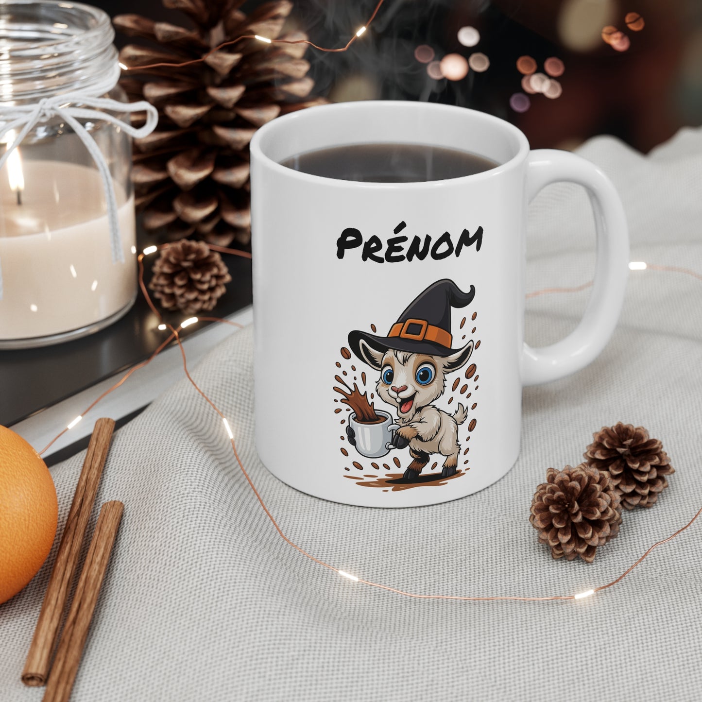 Tasse Personnalisable Chèvre Sorcière Café – Mug Prénom Céramique 325ml – Cadeau Drôle Halloween Animal Illustré