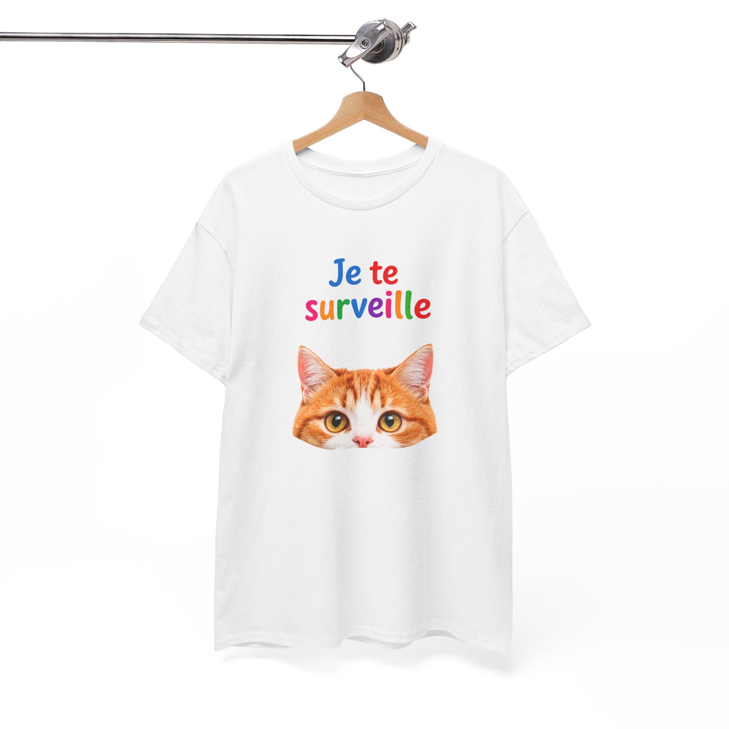 T-Shirt Chat Humoristique Je Te Surveille – Tee Shirt Chat Mignon Couleurs – Cadeau Amoureux des Chats