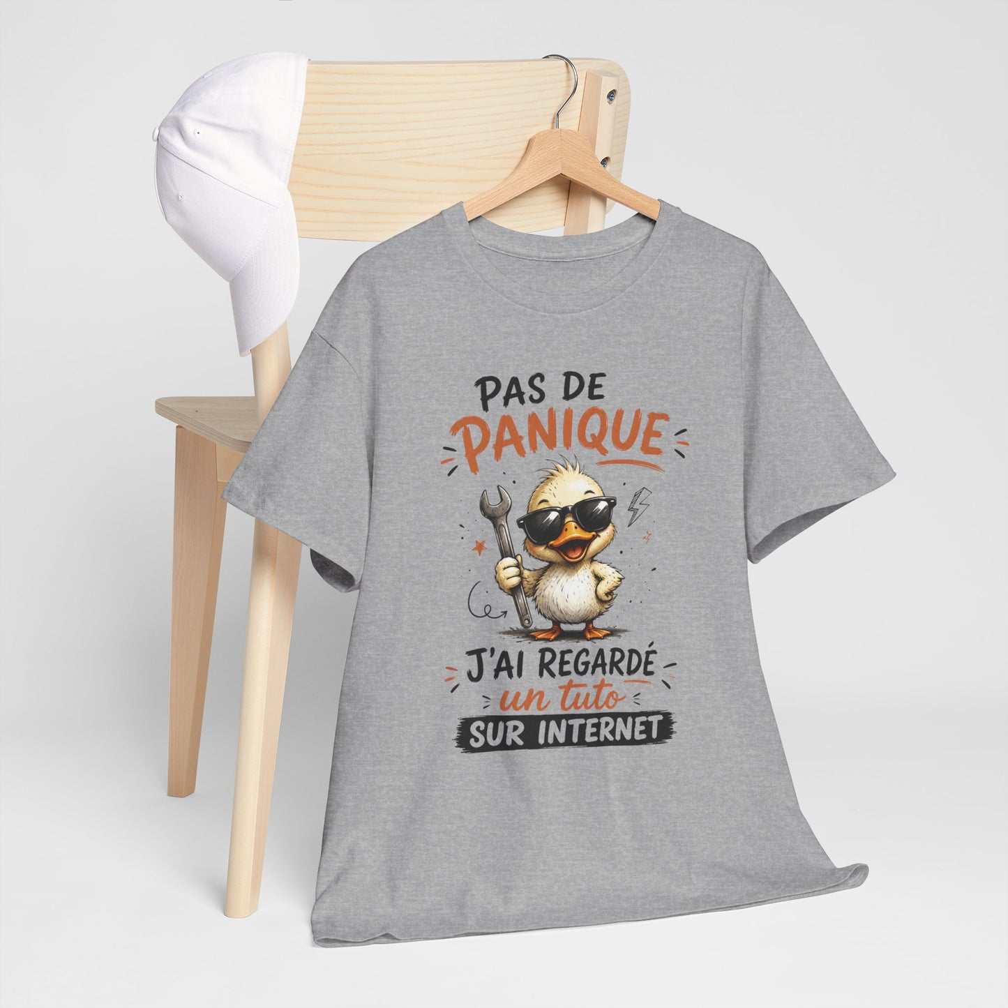 Tee Shirt Pas De Panique J’Ai Regardé Un Tuto Sur Internet – T-Shirt Humour Canard Bricolage – Cadeau Homme Femme