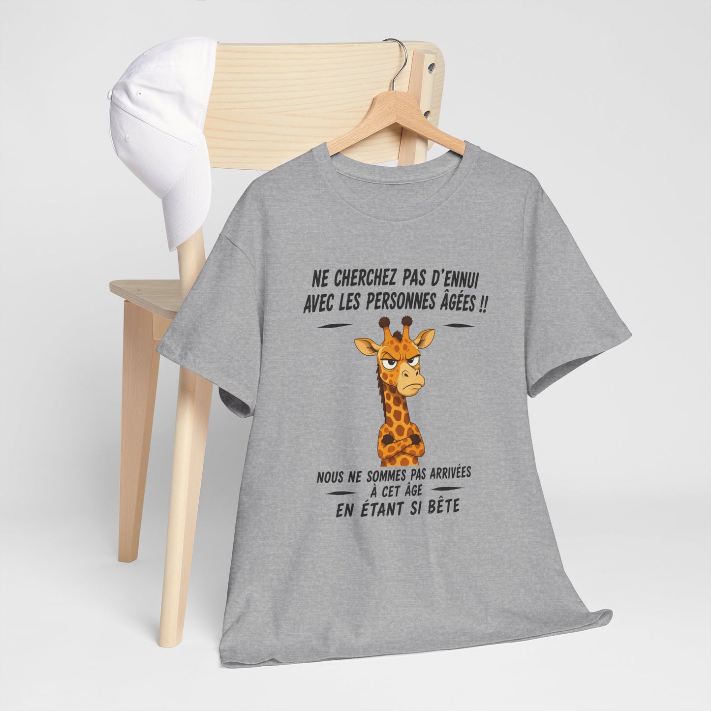 Tee-Shirt Humour Senior Retraité – Cadeau Homme Femme Personne Âgée – Girafe Drôle Anniversaire Retraite