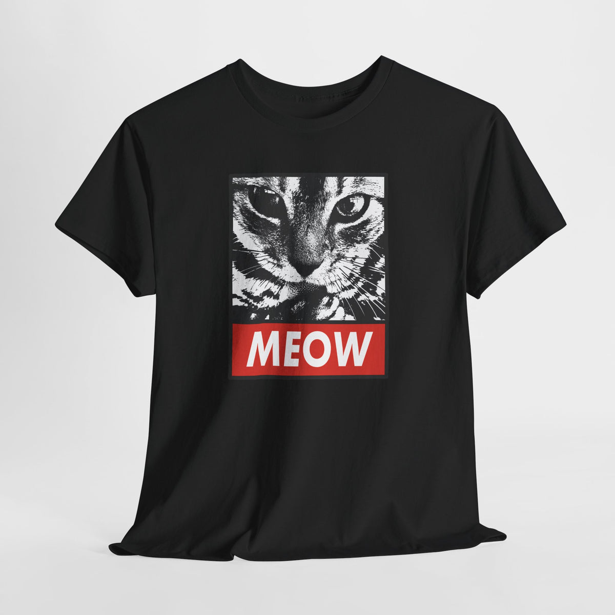 Tee Shirt Chat Homme Femme – Portrait de Félin Noir et Blanc – Idée Cadeau Amoureux des Chats Humour Style Graphique
