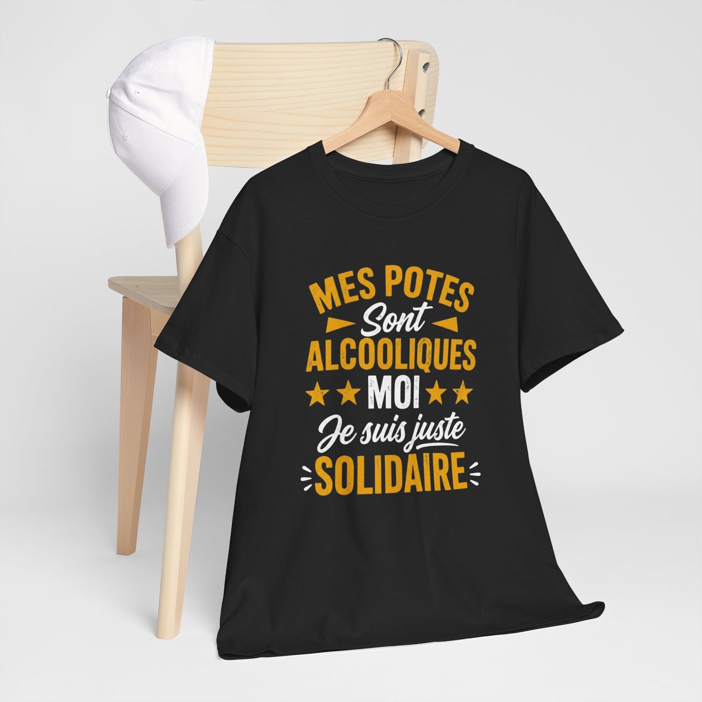 T-Shirt Humour Apéro Homme Femme – Mes Potes Sont Alcooliques Moi Je Suis Juste Solidaire – Tee Shirt Drôle Alcool