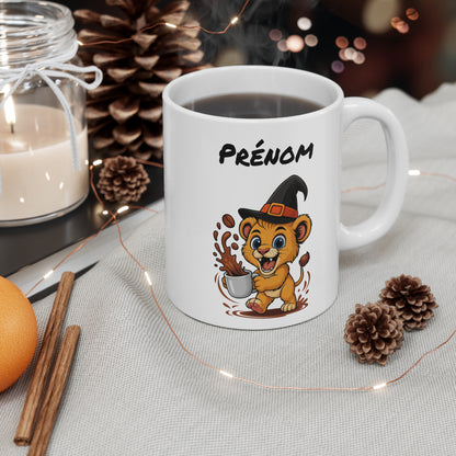 Tasse Personnalisable Lionceau Sorcière – Mug Halloween Prénom 325ml – Cadeau Fantaisie Original