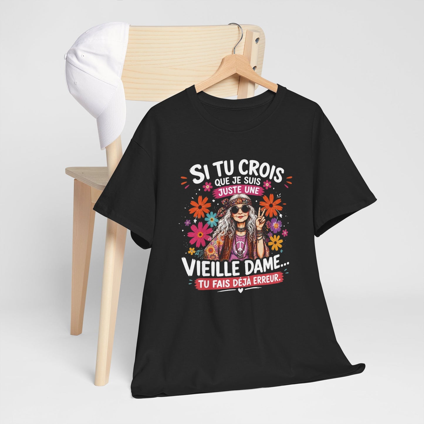 T-Shirt Femme Hippie Humour – Vieille Dame Flower Power Vintage – Cadeau Femme Bohème Drôle