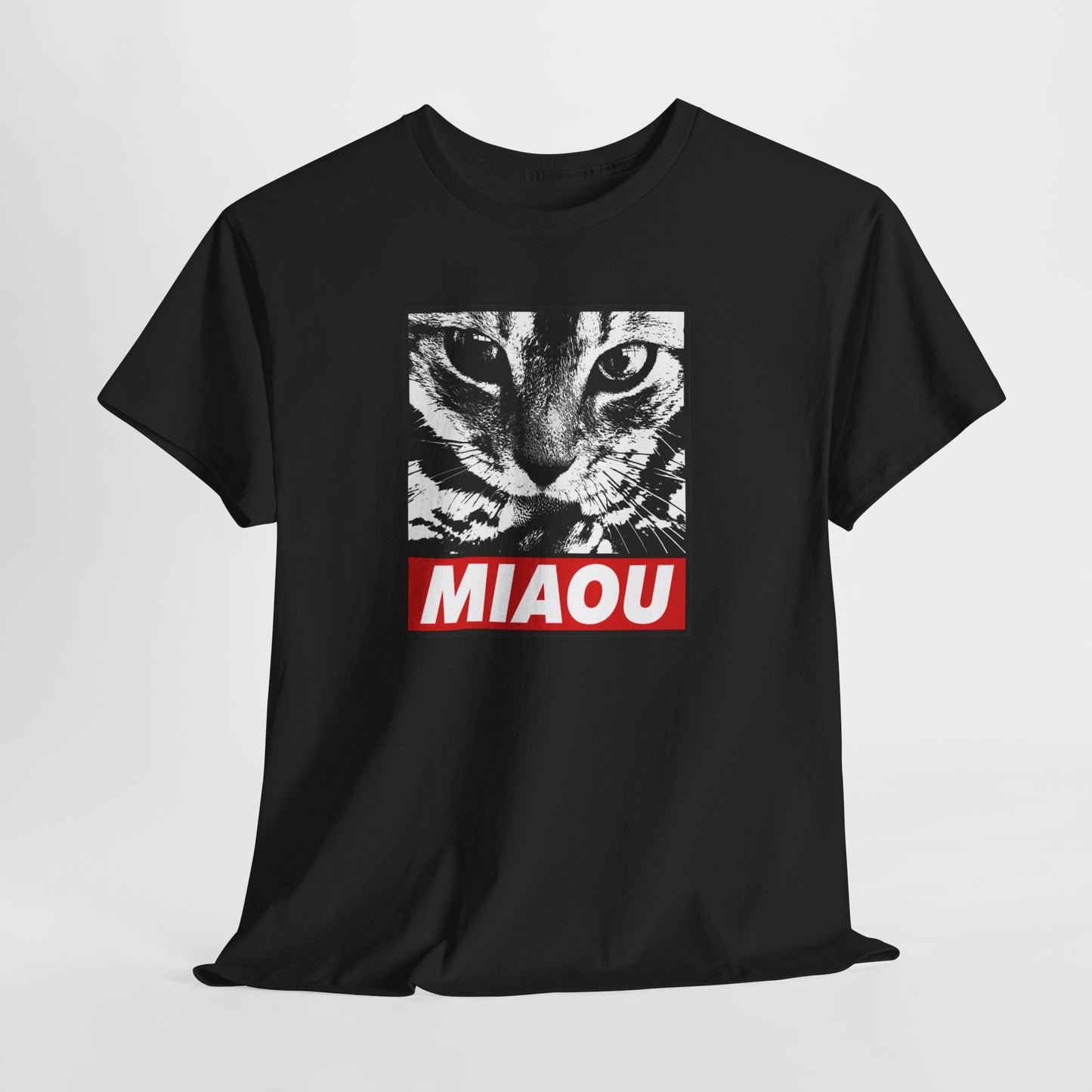 Tee Shirt Chat Homme Femme – Portrait Félin Noir et Blanc – Idée Cadeau Amoureux des Chats Humour Miaou Passion Féline
