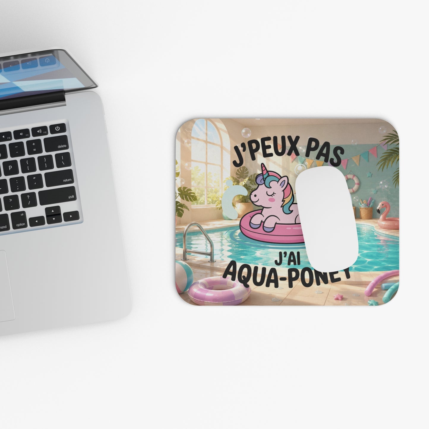 Tapis de Souris 22x18cm J’Peux Pas J’Ai Aqua-Poney – Cadeau Humour Piscine Homme Femme – Licorne Gonflable – Accessoire Bureau Gaming