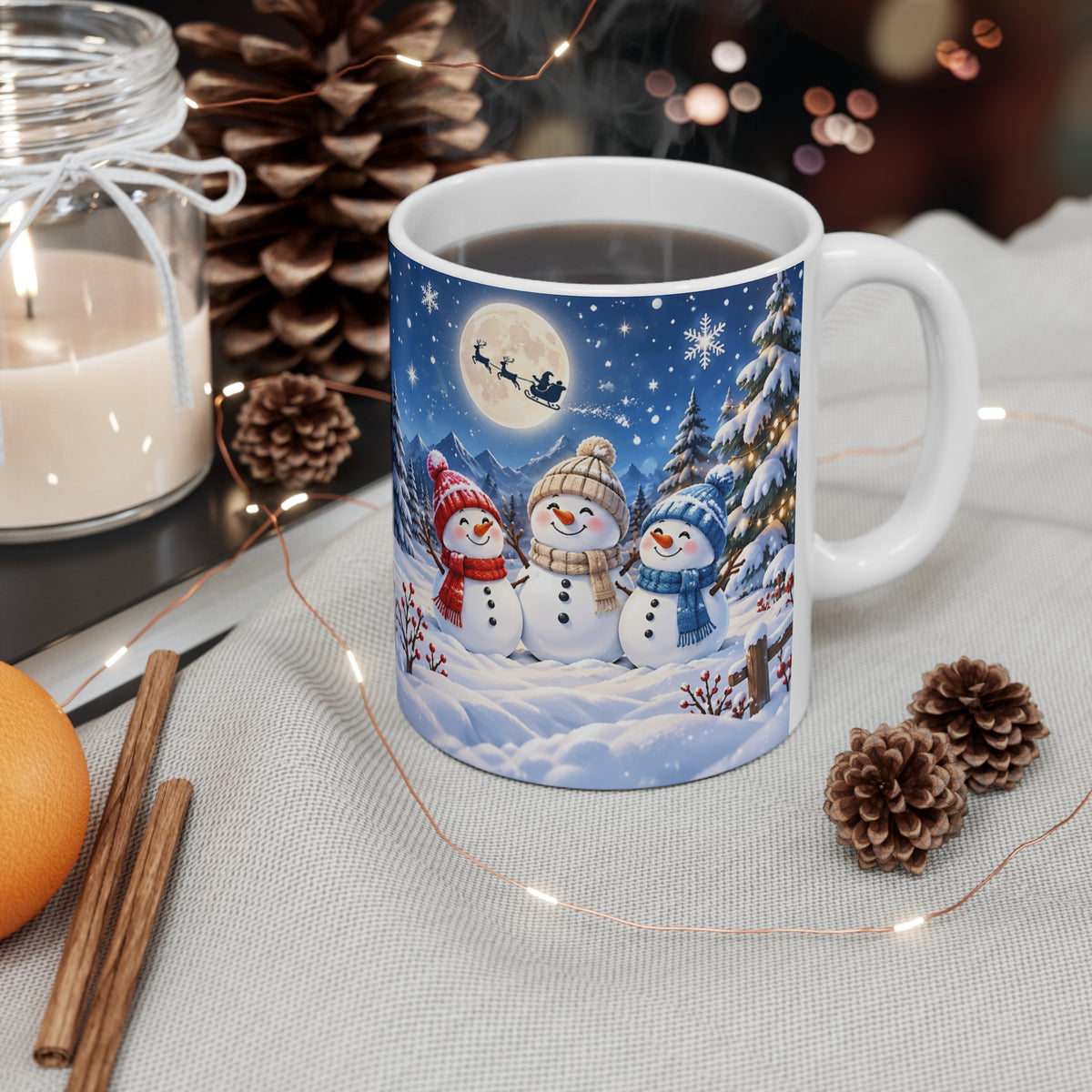 Mug Bonhommes de Neige de Noël – Tasse Hiver avec Sapins Enneigés, Lune et Traîneau du Père Noël – Cadeau Original Homme Femme
