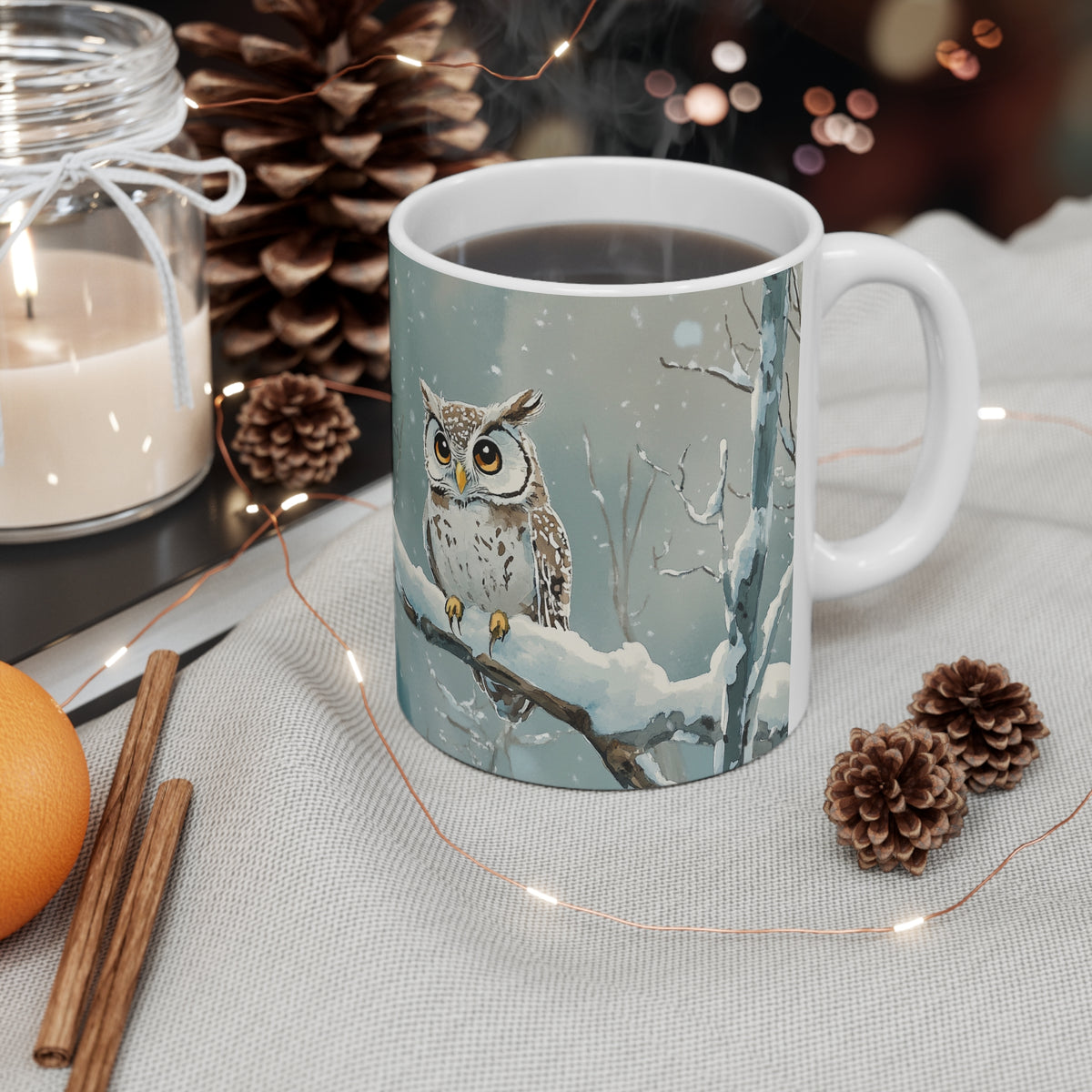 Mug Hiboux dans la Neige – Tasse Hiver Forêt Enneigée Style Aquarelle – Cadeau Original Noël Amoureux des Oiseaux