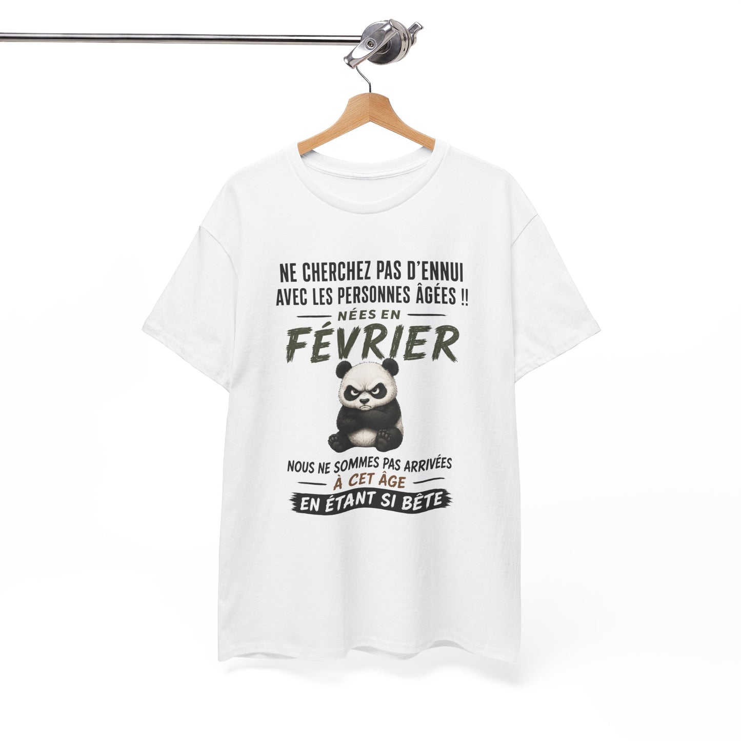 Tee-Shirt Retraité Février Humour – Cadeau Anniversaire Senior Homme Femme – Panda Drôle Retraite