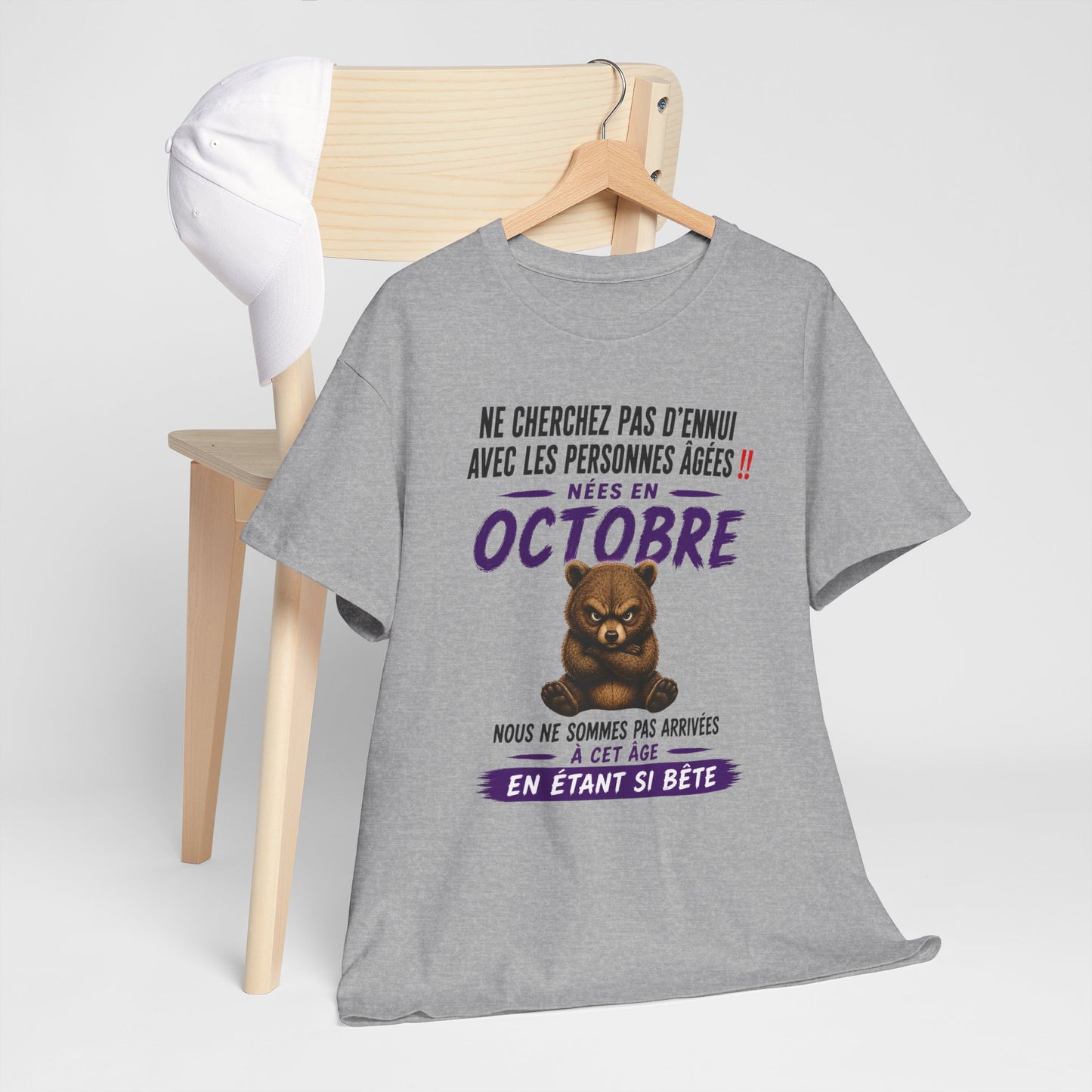 Tee-Shirt Né en Octobre Humour Senior – Cadeau Retraité Homme Femme – Ours Drôle Anniversaire Personne Âgée