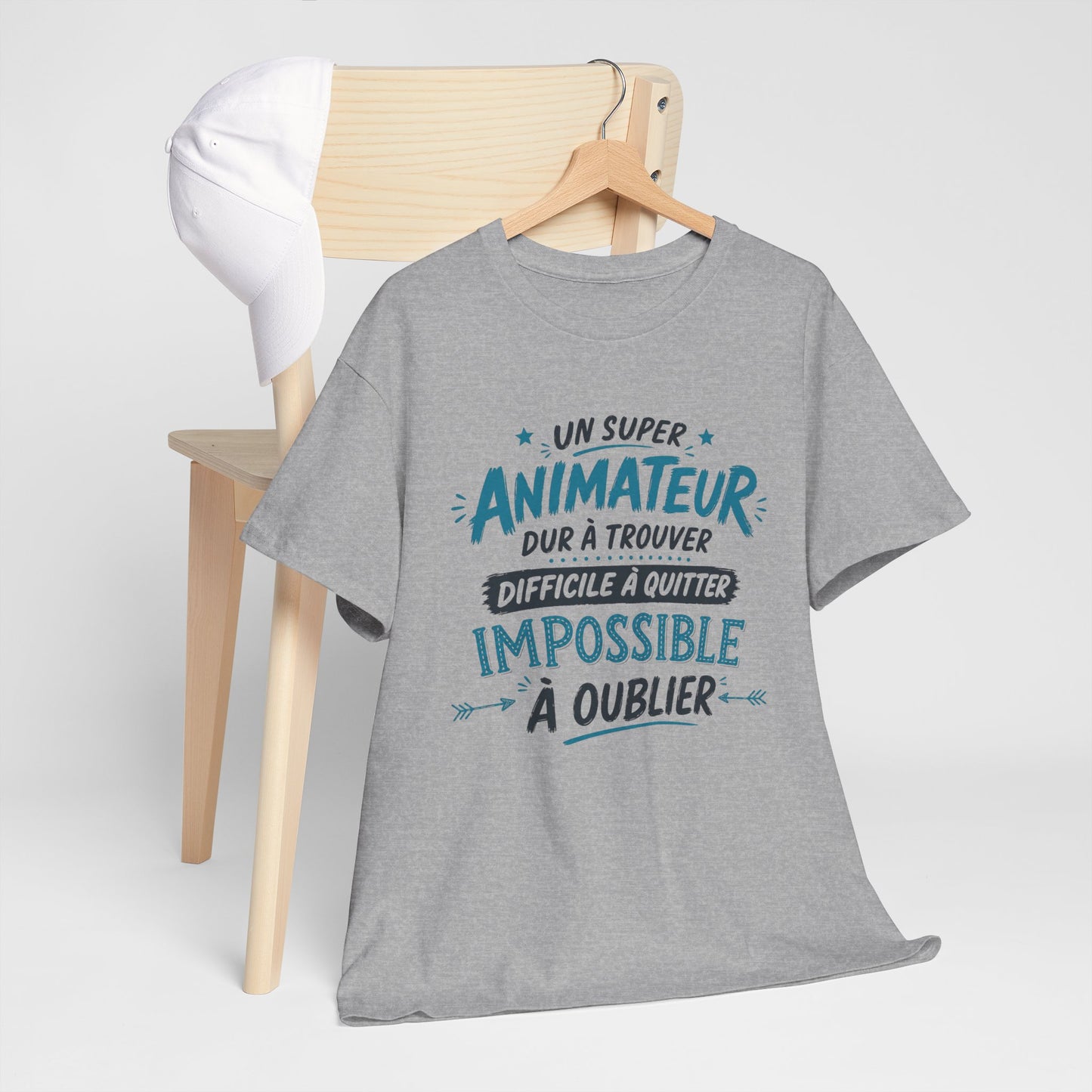 T-Shirt Animateur Humour Homme – Un Super Animateur Dur à Trouver Difficile à Quitter Impossible à Oublier – Cadeau Animateur