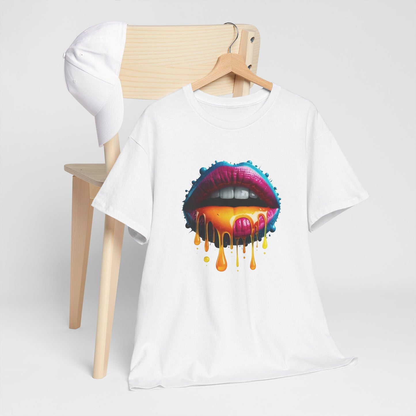 T-Shirt Lèvres Colorées Pop Art – Tee Shirt Bouche Dripping Moderne – Cadeau Tendance Streetwear Noir Blanc Gris