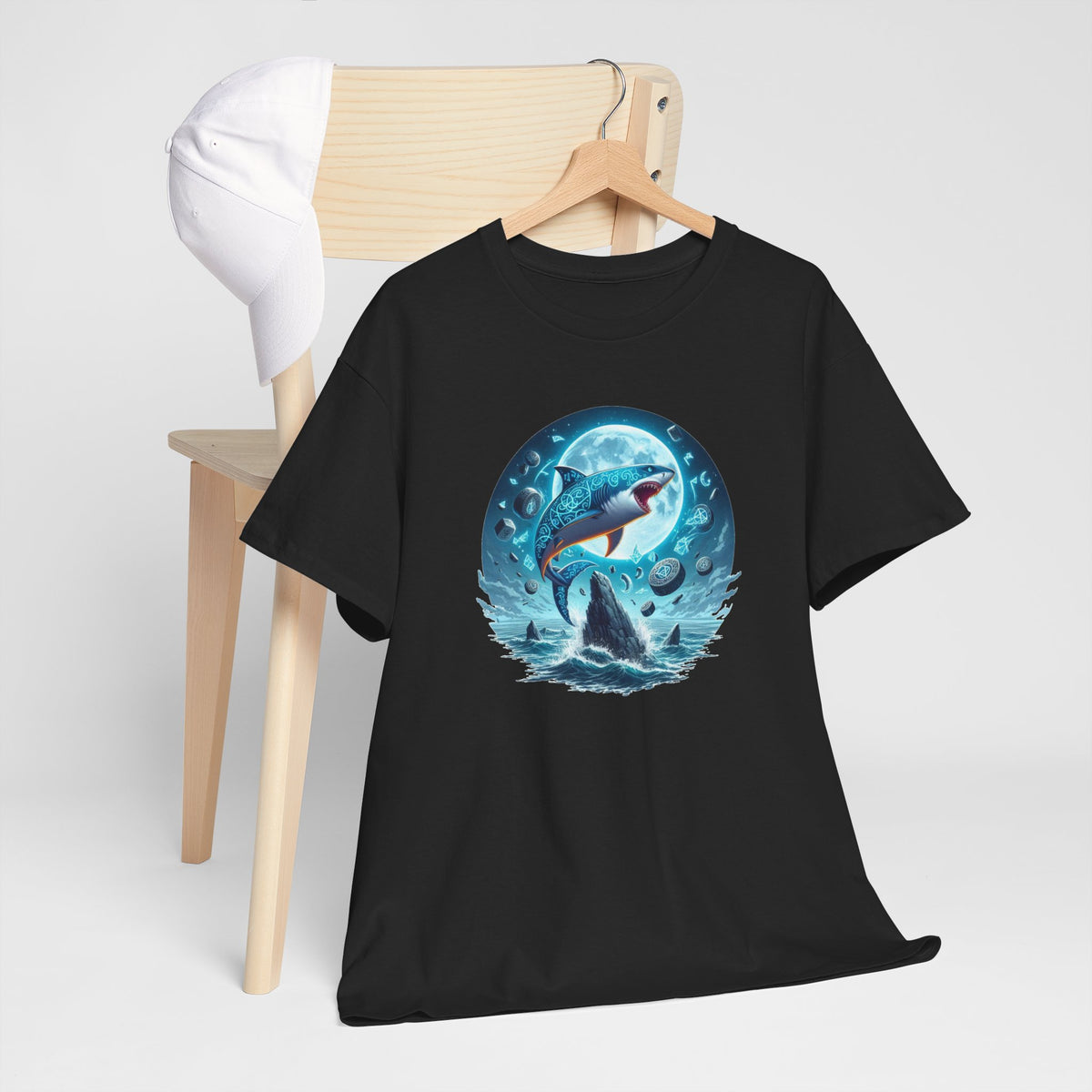 Tee Shirt Requin Lune Homme Femme – T-Shirt Requin Mystique Océan – Design Fantastique Bleu – Cadeau Original