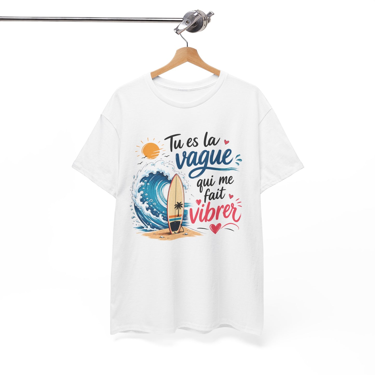 Tee-Shirt Tu Es la Vague Qui Me Fait Vibrer – Cadeau Amour Couple Surf Océan Plage – Tee-Shirt Homme Femme Romantique