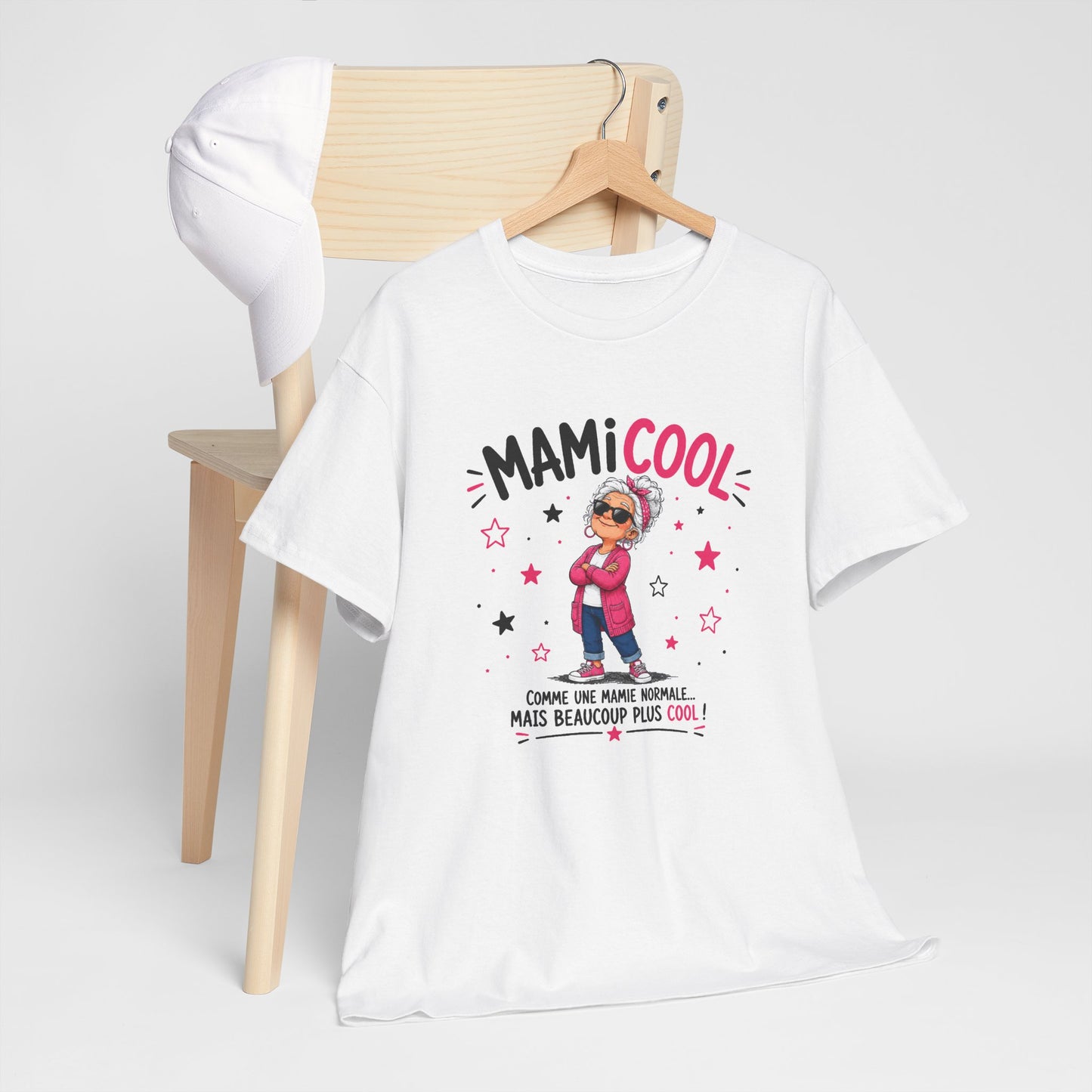 Tee Shirt Mamie Femme – MamiCool Comme une Mamie Normale Mais Beaucoup Plus Cool – T-Shirt Humour Grand-Mère Cadeau Original