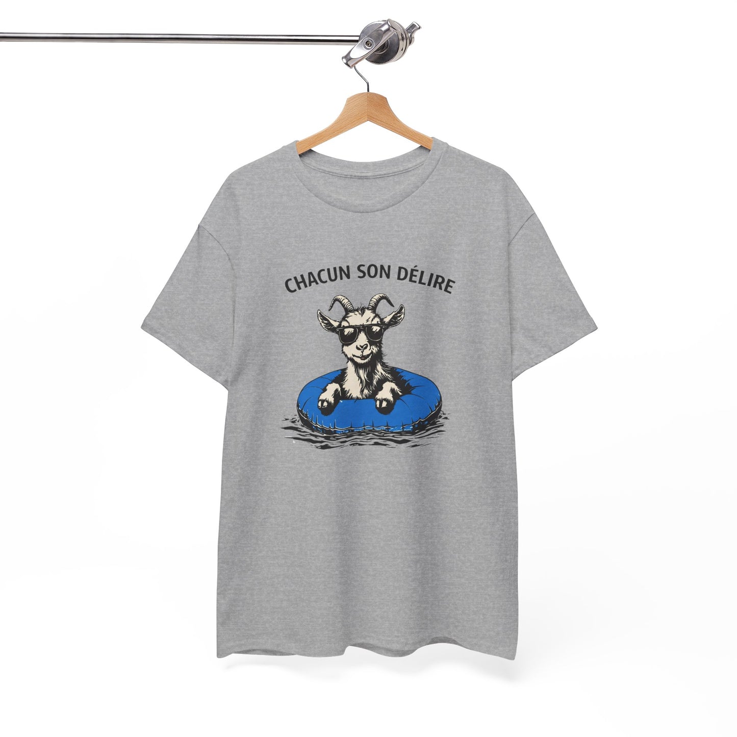 T-Shirt Humour Chèvre Bouée – Tee Shirt Chacun Son Délire – Cadeau Drôle Été Vacances