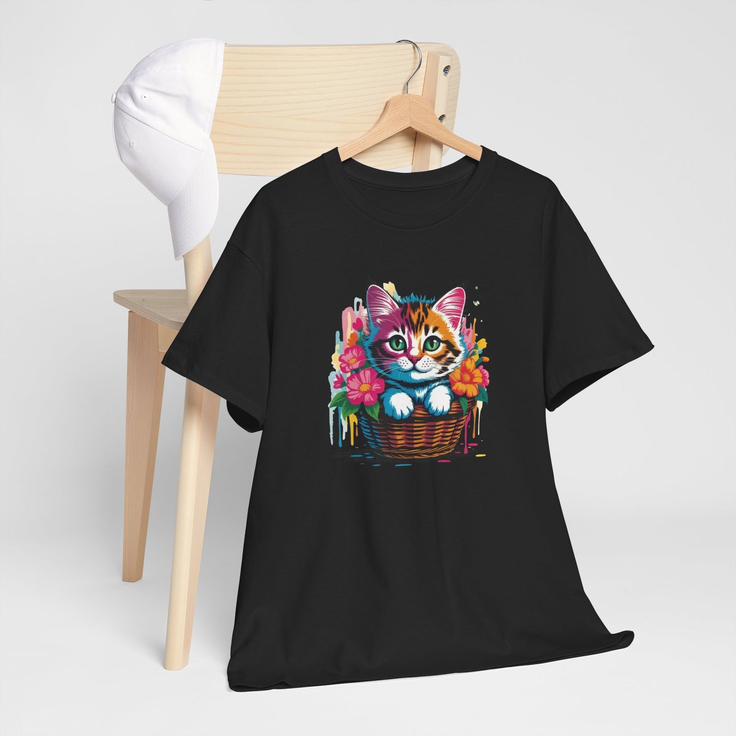 T-Shirt Chaton Mignon Adulte – Chat avec Fleurs Colorées – Tee Shirt Animal Cute Panier Noir Blanc Gris Cadeau