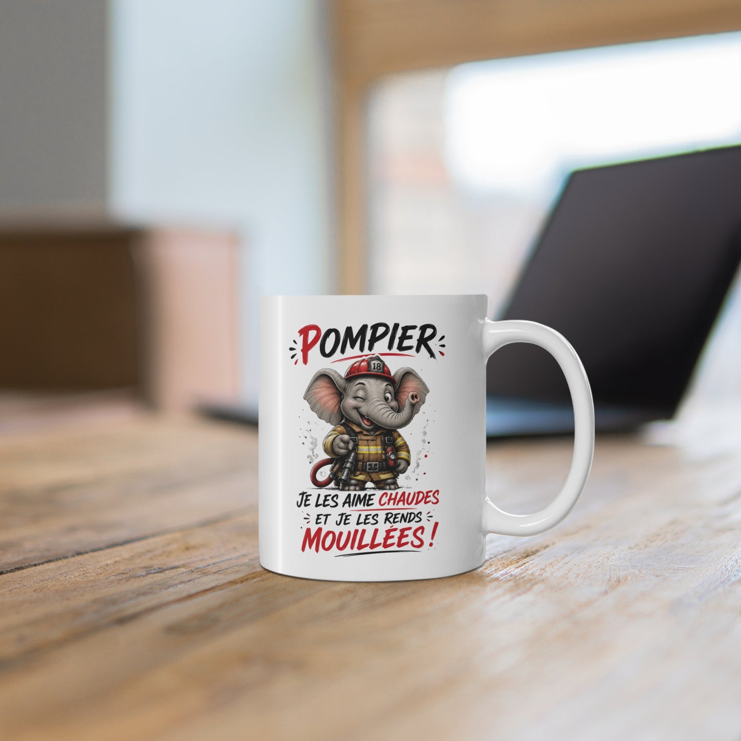 Tasse Pompier Humour – Je Les Aime Chaudes Et Je Les Rends Mouillées – Mug Drôle Caserne Cadeau Pompier Homme Femme 325ml