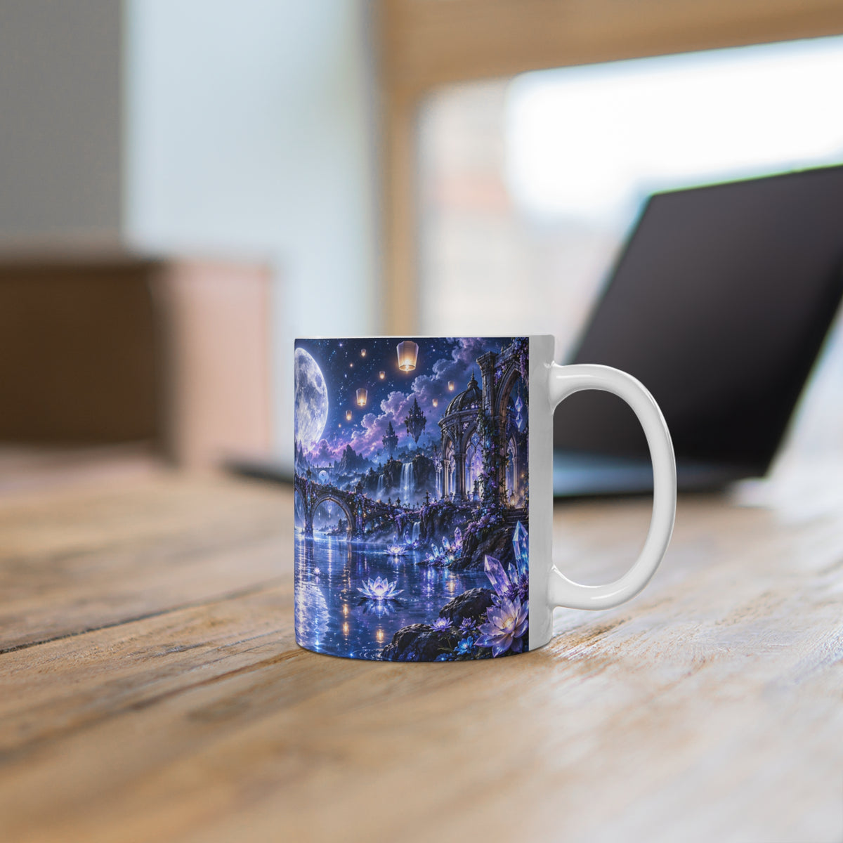 Mug Château Féérique sous la Lune – Tasse Paysage Fantastique avec Cascades, Pont, Cristaux et Fleurs – Cadeau Original Univers Magique