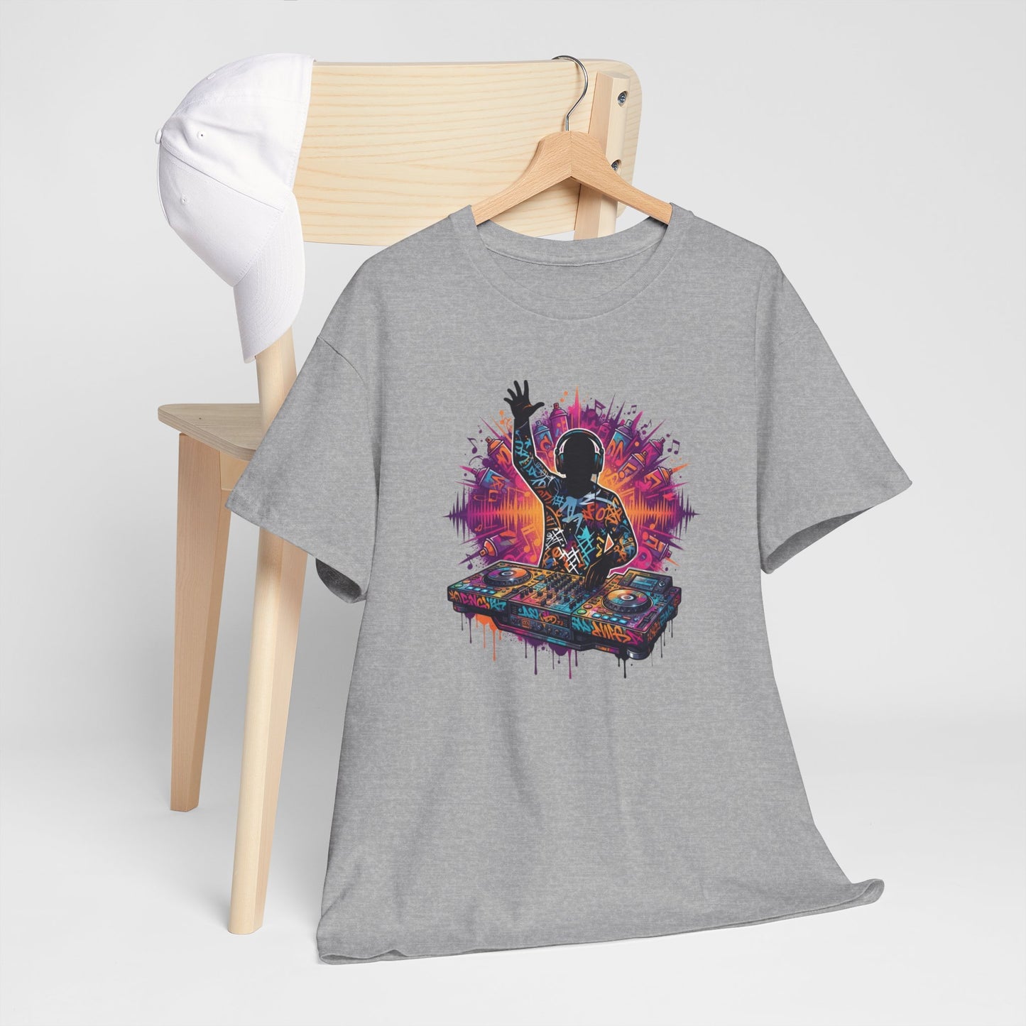Tee-Shirt DJ Homme et Femme – Cadeau Disc Jockey Musique Électronique – Platine Mixage Casque Soirée Festival Idée Cadeau Originale