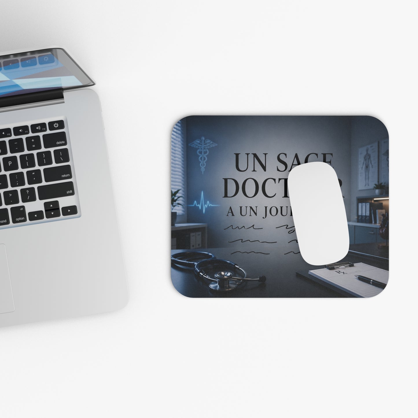 Tapis de Souris Un Sage Docteur A Un Jour Écrit – Cadeau Médecin Original – Accessoire Bureau Cabinet Médical Homme Femme