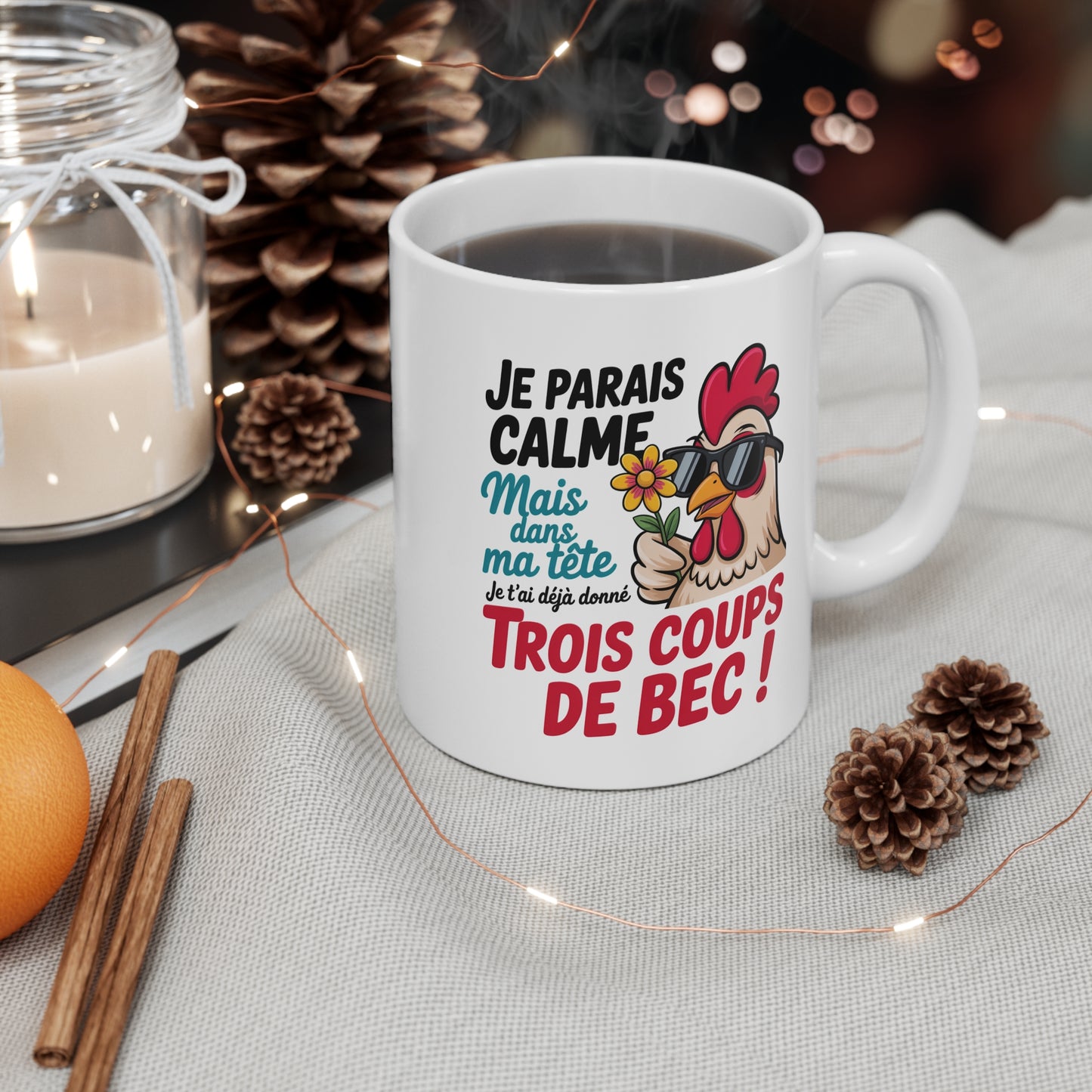 Tasse Céramique 325ml “Trois Coups de Bec” – Mug Poule Humour – Je Parais Calme mais Dans ma Tête…