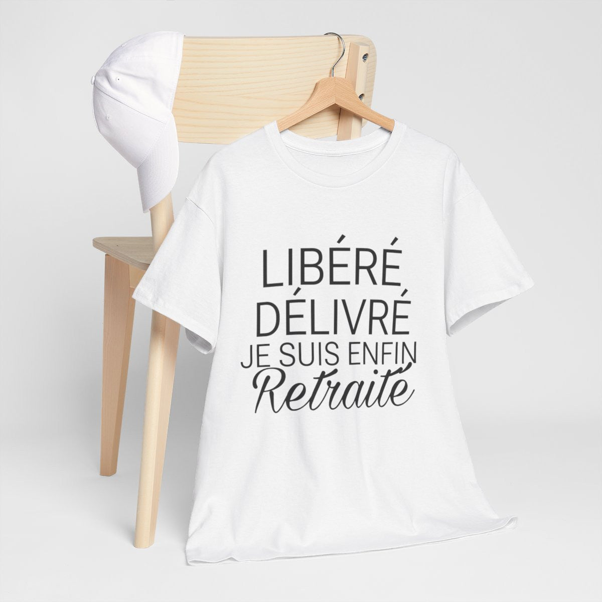 Tee shirt Homme Libéré Délivré Retraité idée cadeau humour drôle amusant retraite