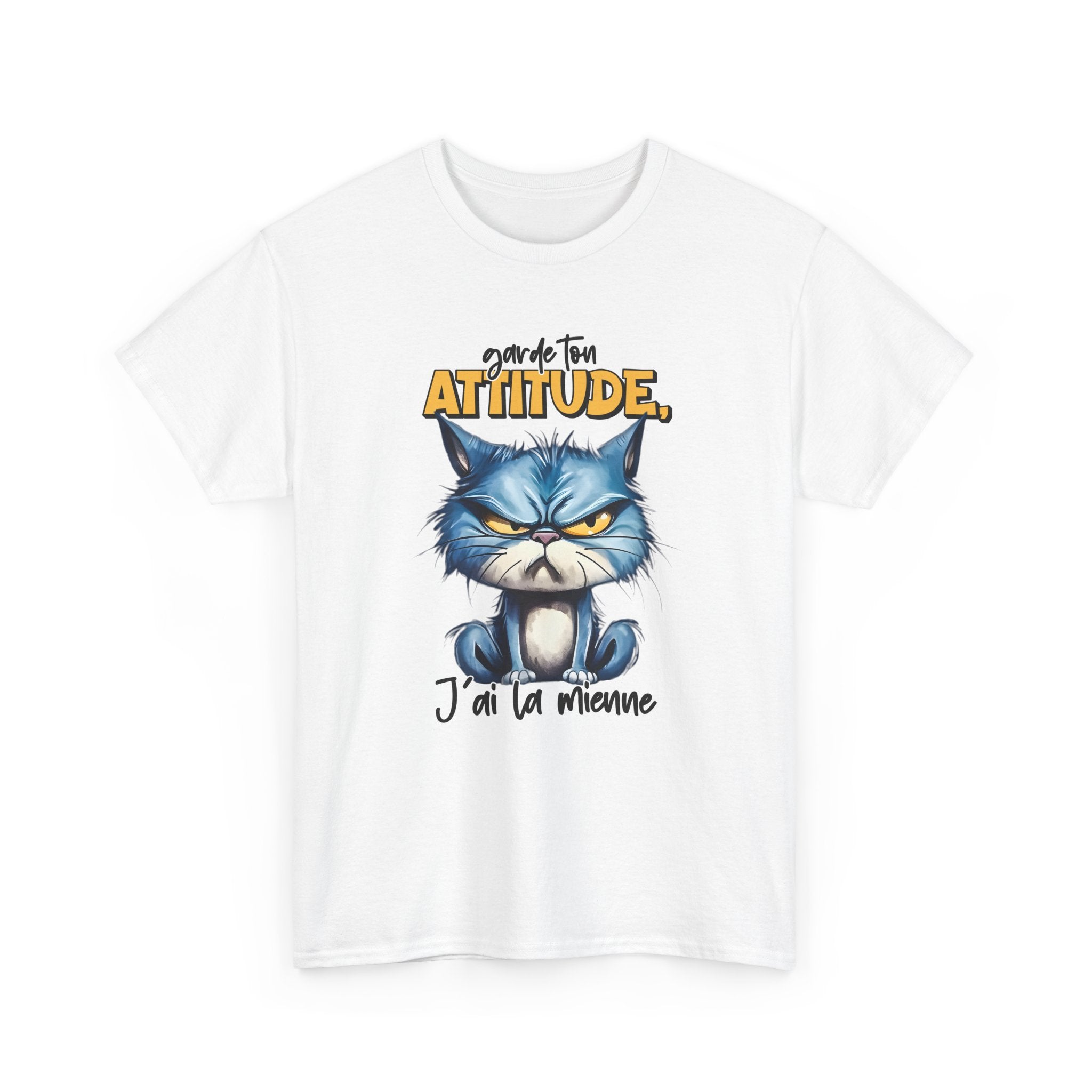Tee Shirt Garde Ton Attitude J’Ai La Mienne – T-Shirt Chat Humour Drôle – Cadeau Homme Femme Amateur de Chats