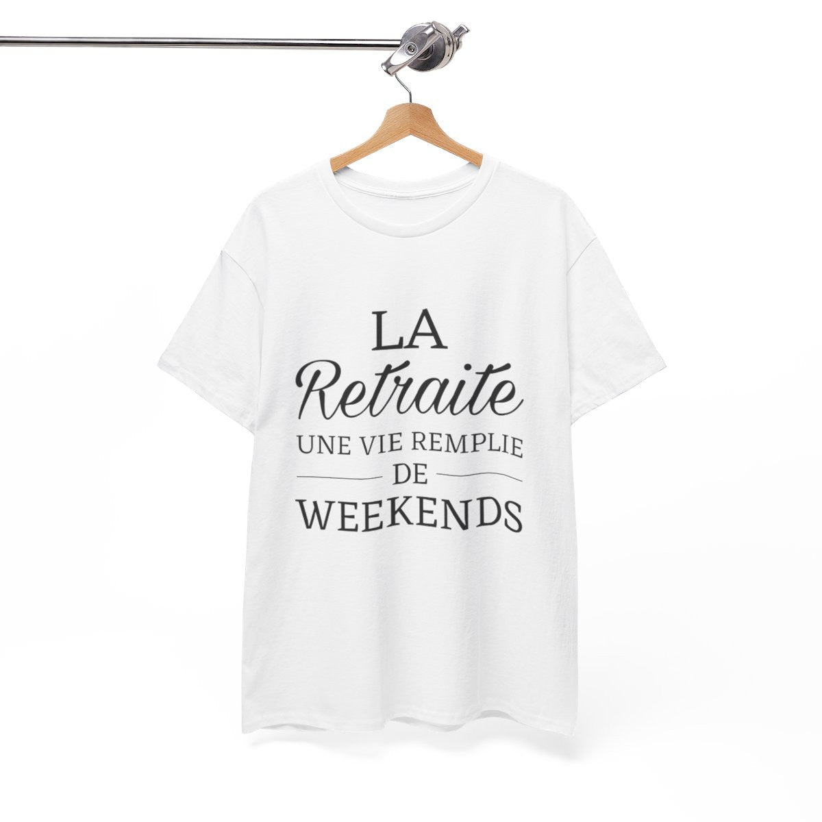 Tee shirt Unisex La retraite une vie remplie de weekends idée cadeau humour drôle Homme/Femme