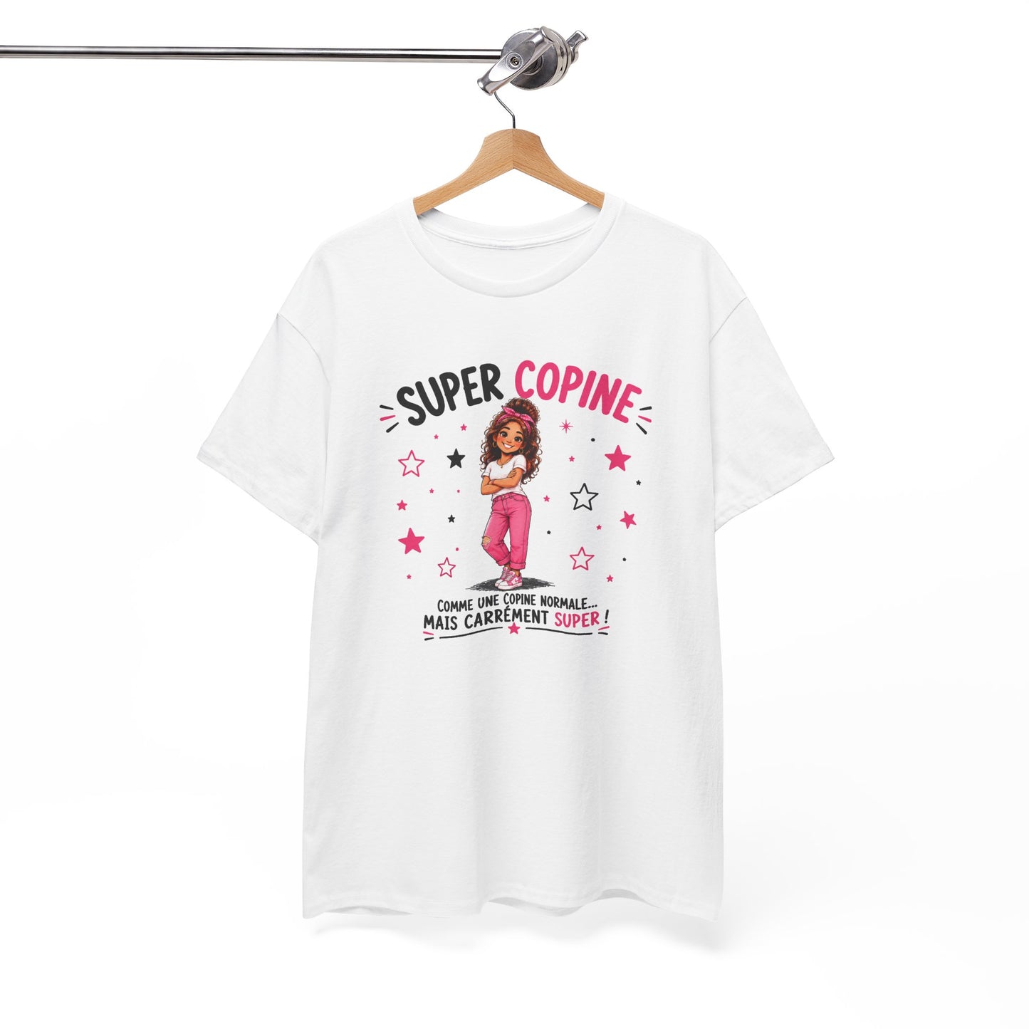 Tee Shirt Super Copine Femme – Comme une Copine Normale Mais Carrément Super – T-Shirt Humour Cadeau Amitié Amie