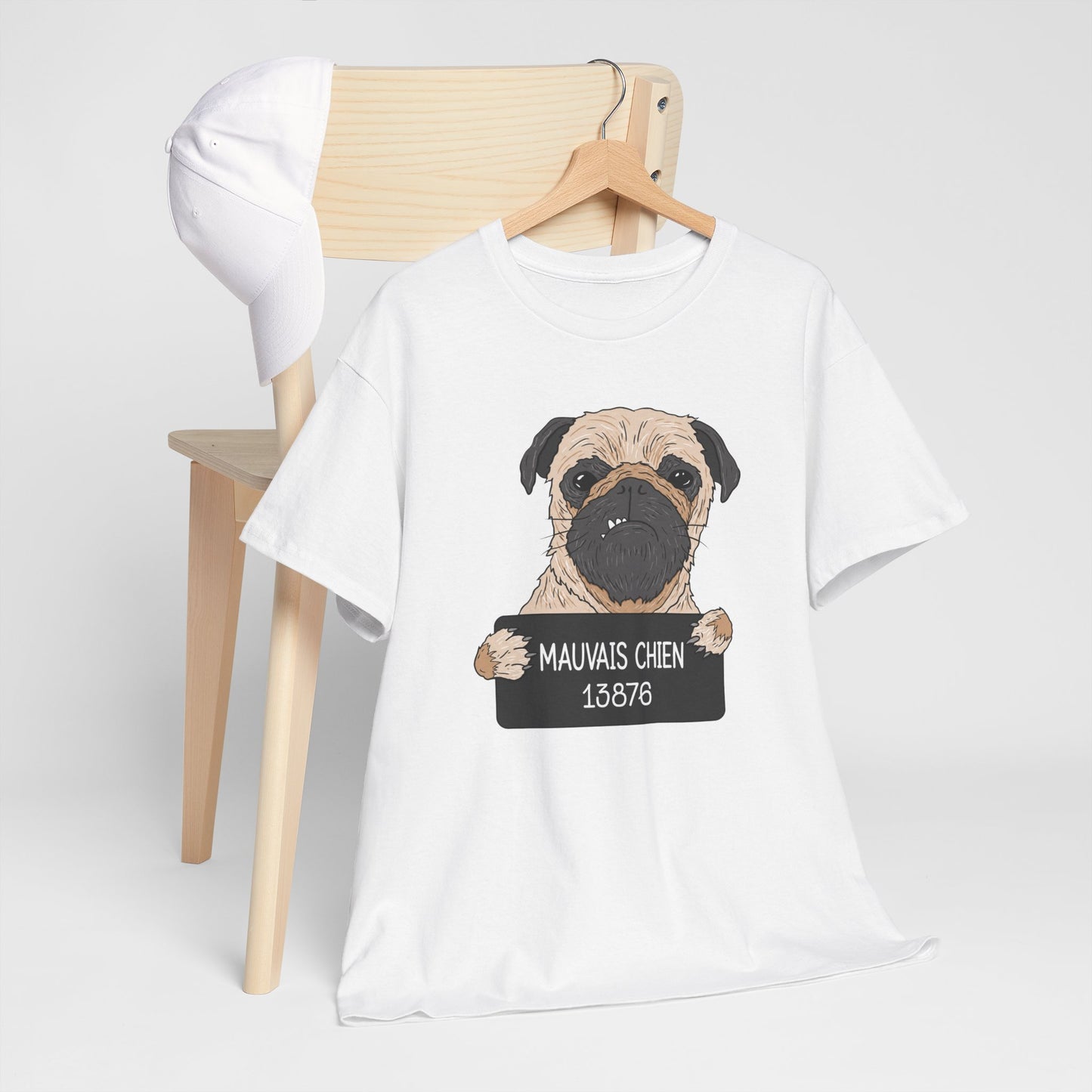 T-Shirt Carlin Homme et Femme – Cadeau Amoureux des Chiens – Humour Chien Drôle – Idée Cadeau Maître Maîtresse Propriétaire Carlin