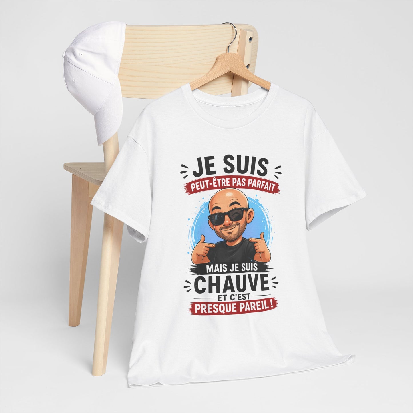 Tee-Shirt Je Suis Peut-Être Pas Parfait Mais Je Suis Chauve Et C’est Presque Pareil – Cadeau Humour Homme Chauve Crâne Rasé Adulte
