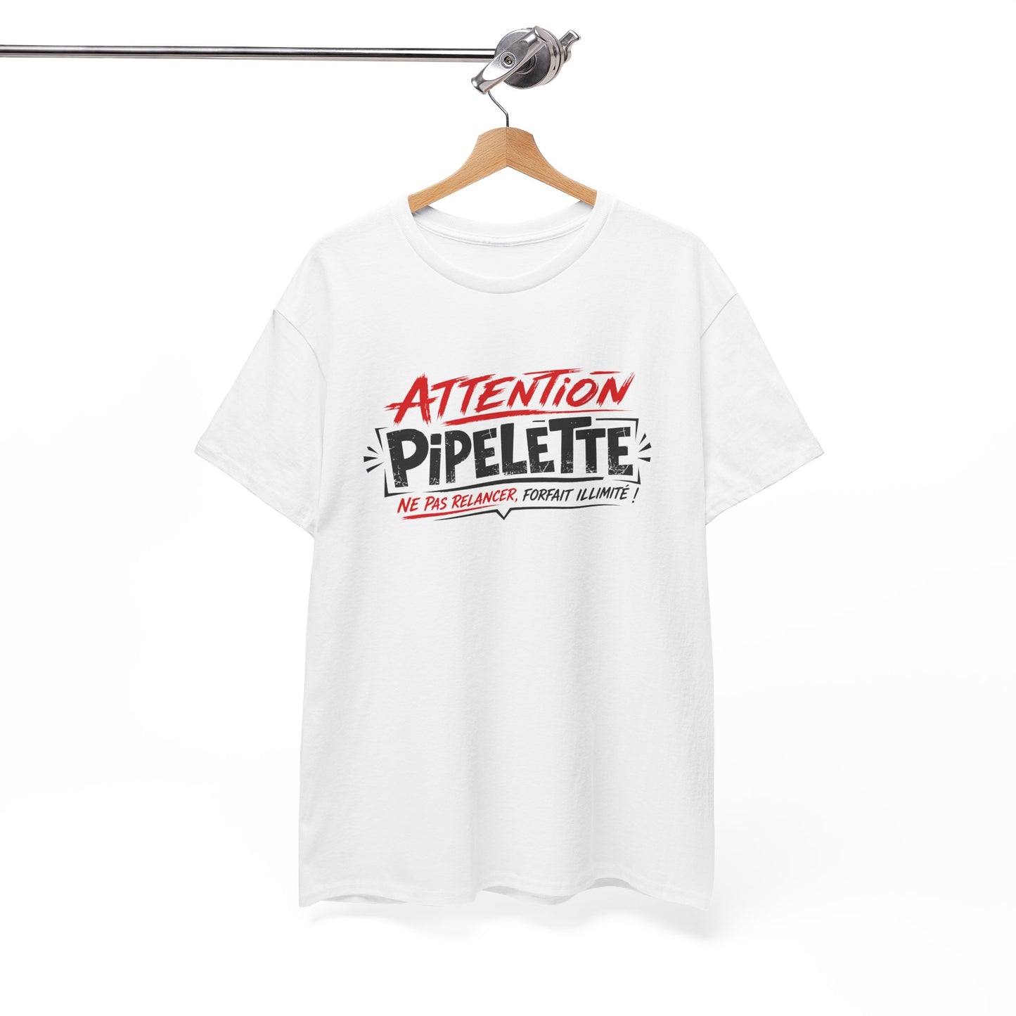 T-Shirt Humour Pipelette Femme – Attention Pipelette Ne Pas Relancer – Cadeau Femme Drôle Bavarde