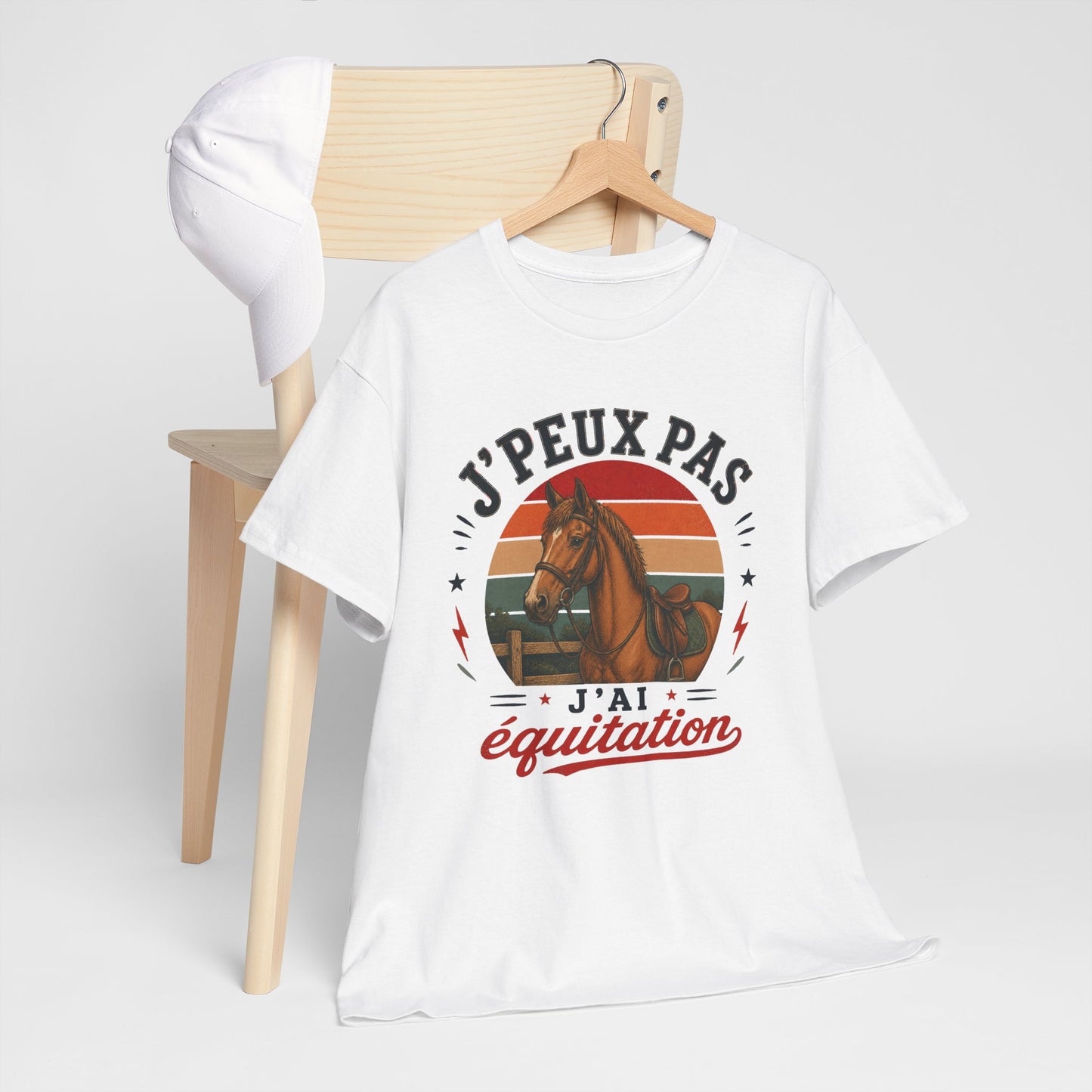 T-Shirt J’Peux Pas J’Ai Équitation – Tee Shirt Cavalier Cheval Vintage – Cadeau Passion Équestre Centre Équestre Homme Femme