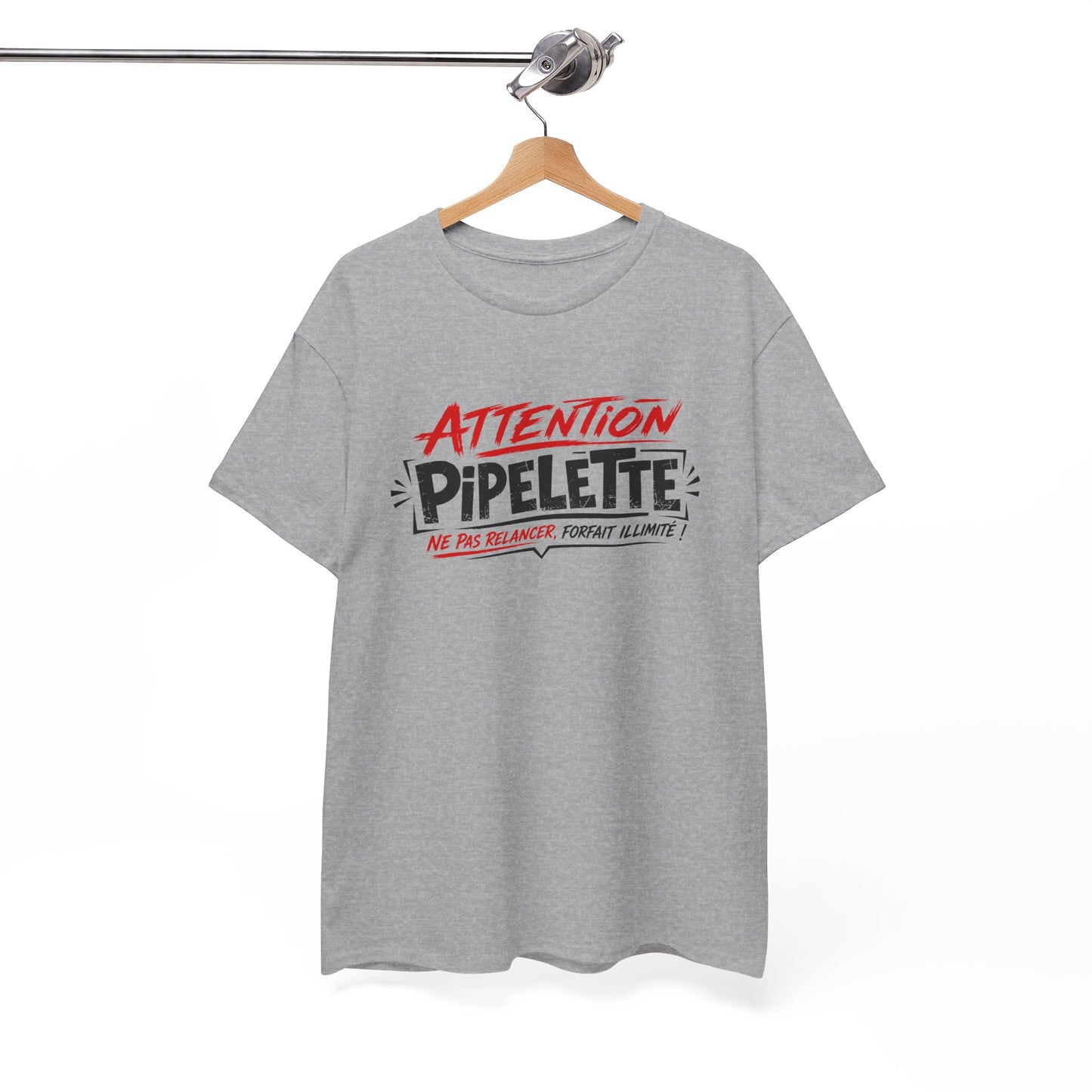 T-Shirt Humour Pipelette Femme – Attention Pipelette Ne Pas Relancer – Cadeau Femme Drôle Bavarde