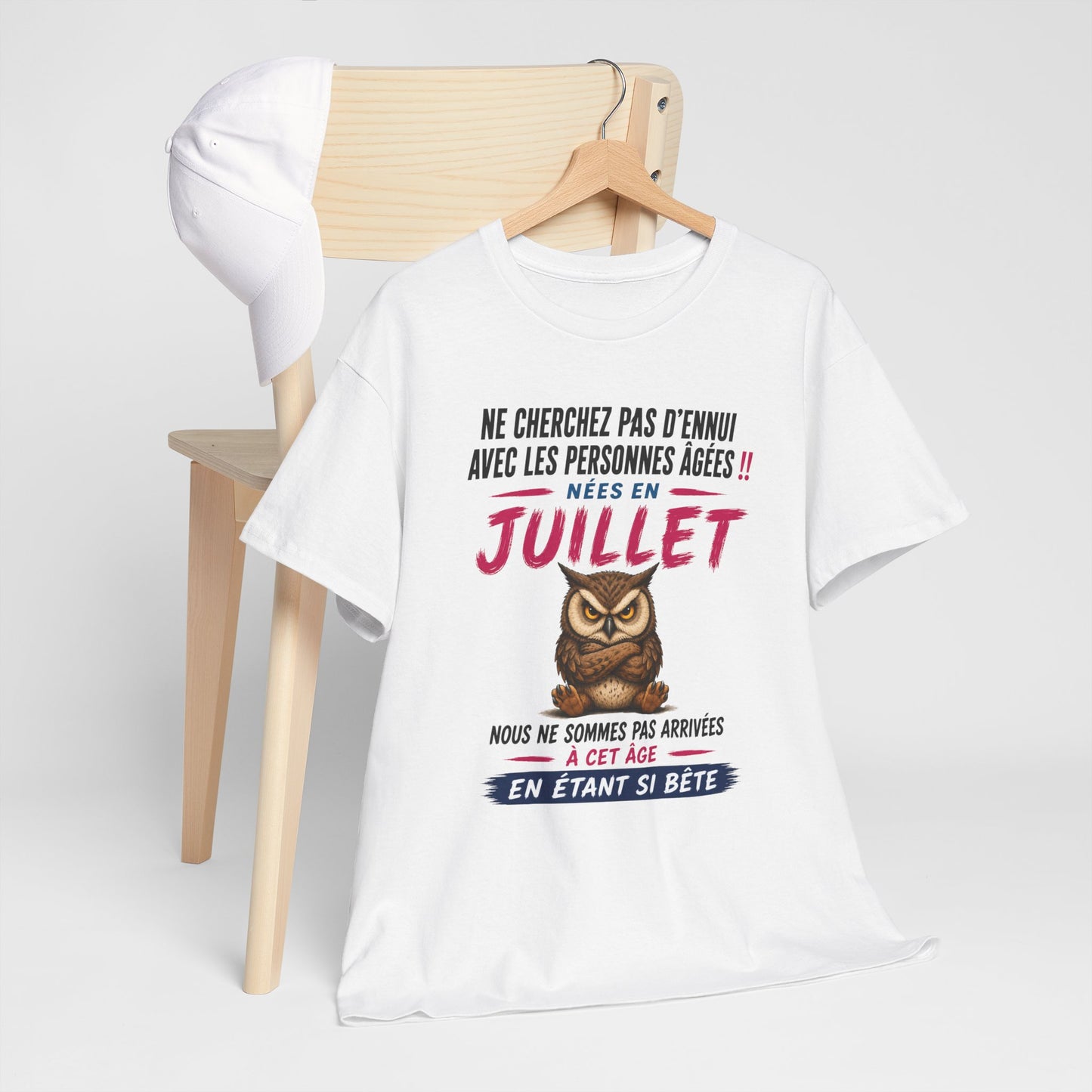 Tee-Shirt Né en Juillet Humour Retraité – Cadeau Anniversaire Senior Homme Femme – Chouette Drôle Personne Âgée